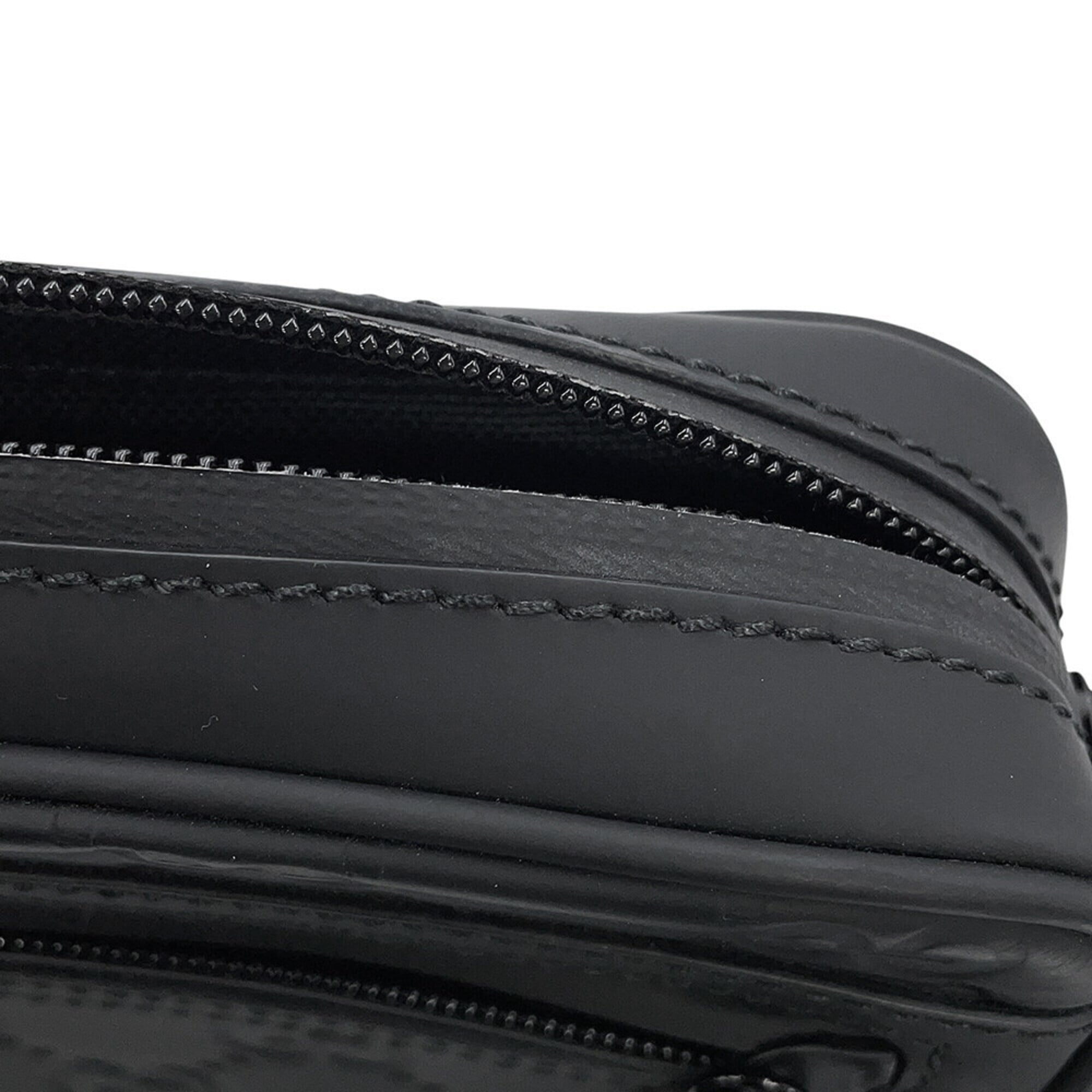 Gucci Black Rubber Canvas Shoulder Bag (Pre-Owned)