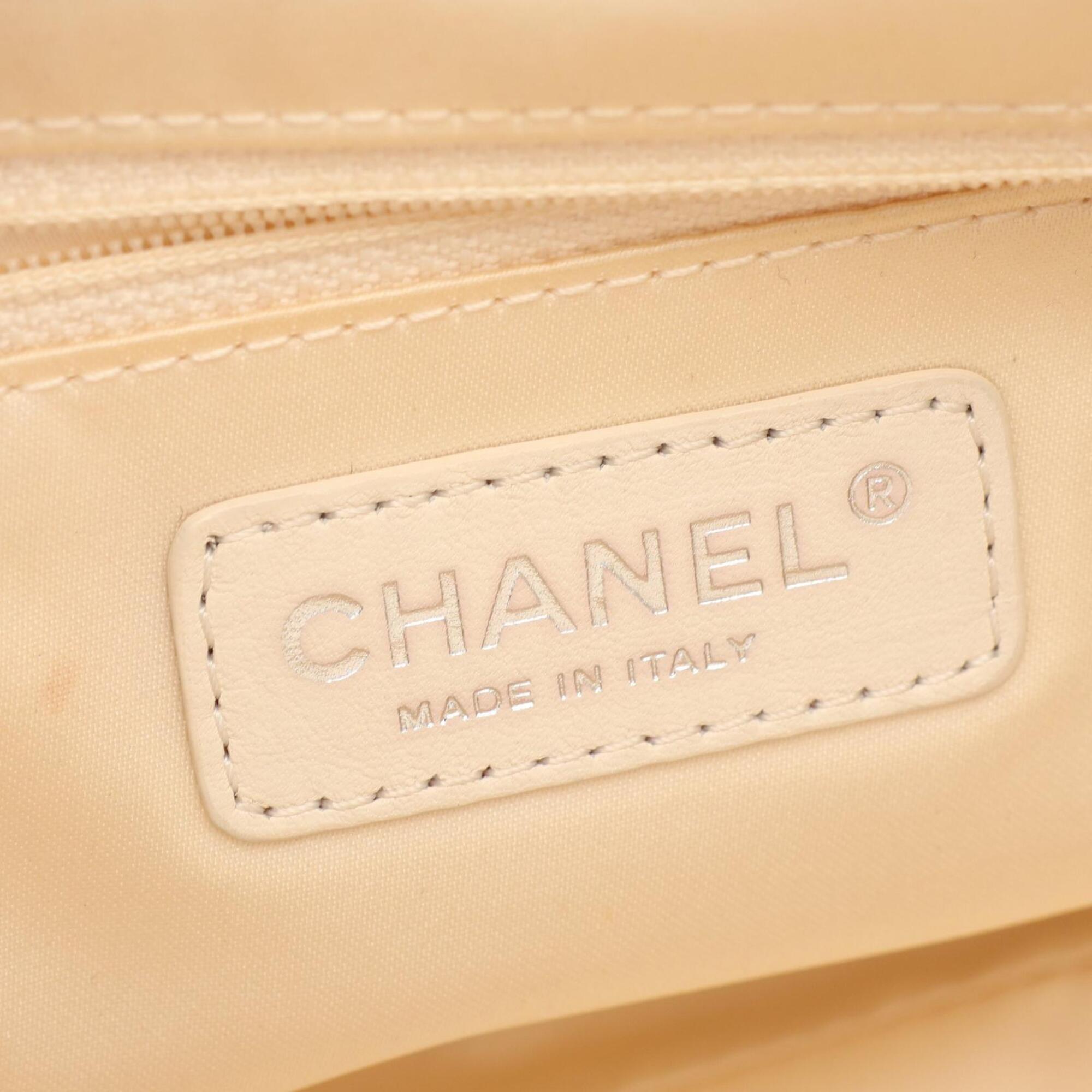Chanel Ivory Grained Calfskin Handbag Shoulder Bag (Pre-Owned)