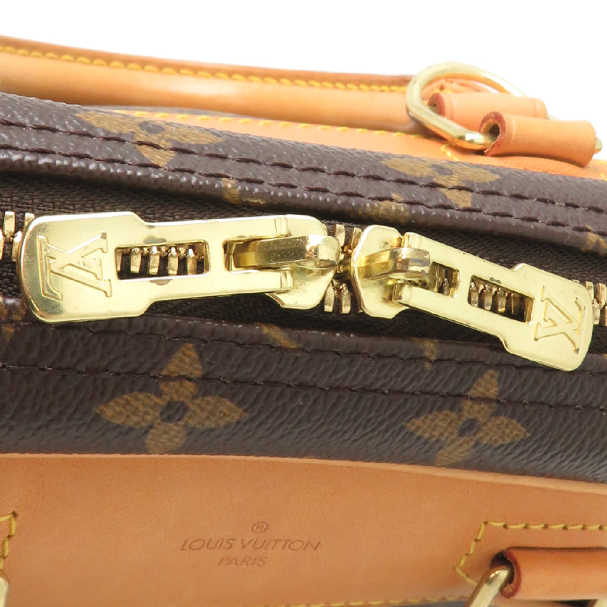 Louis Vuitton Brown Monogram Handbag (Pre-Owned)