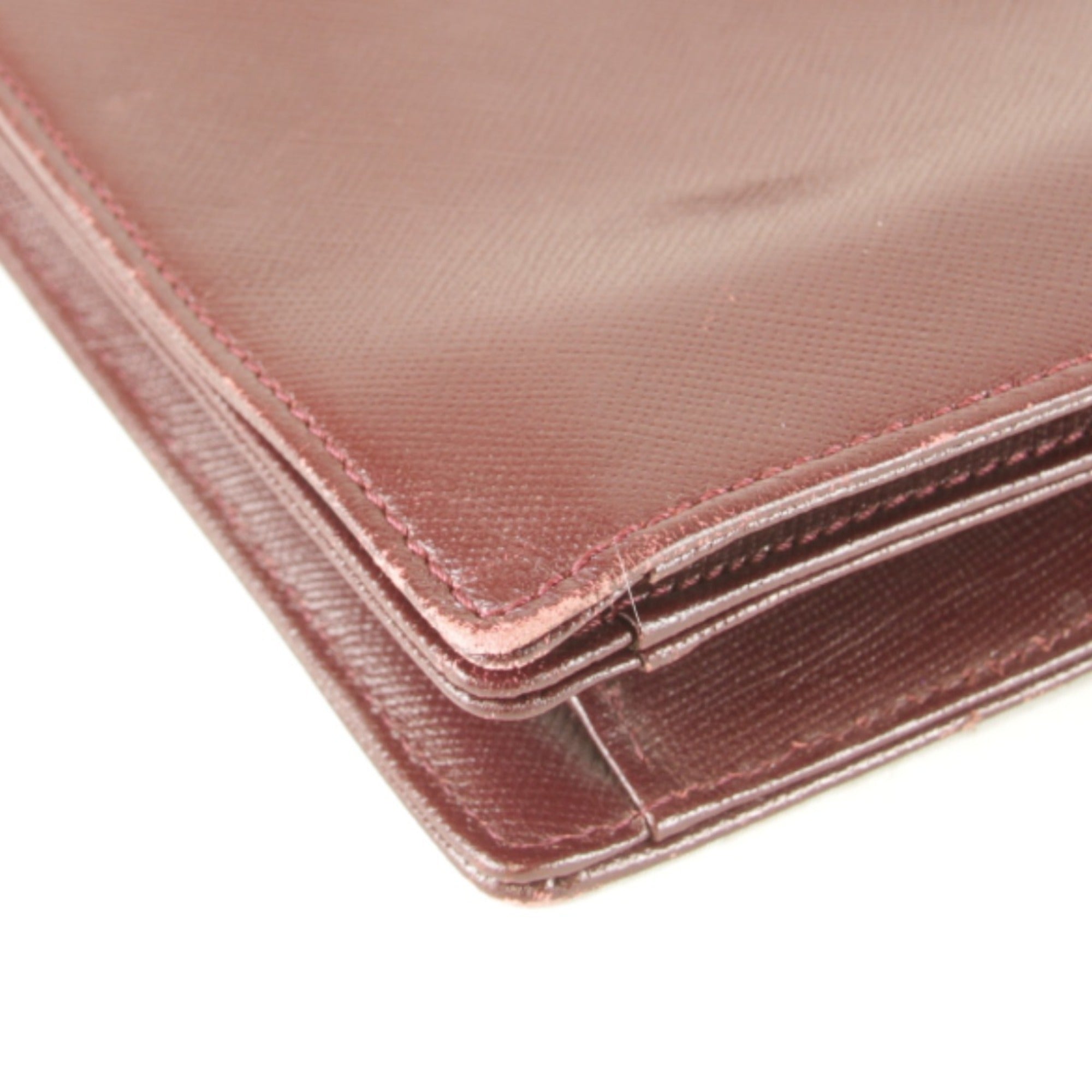 Yves Saint Laurent Wine Leather Shoulder Bag (Pre-Owned)