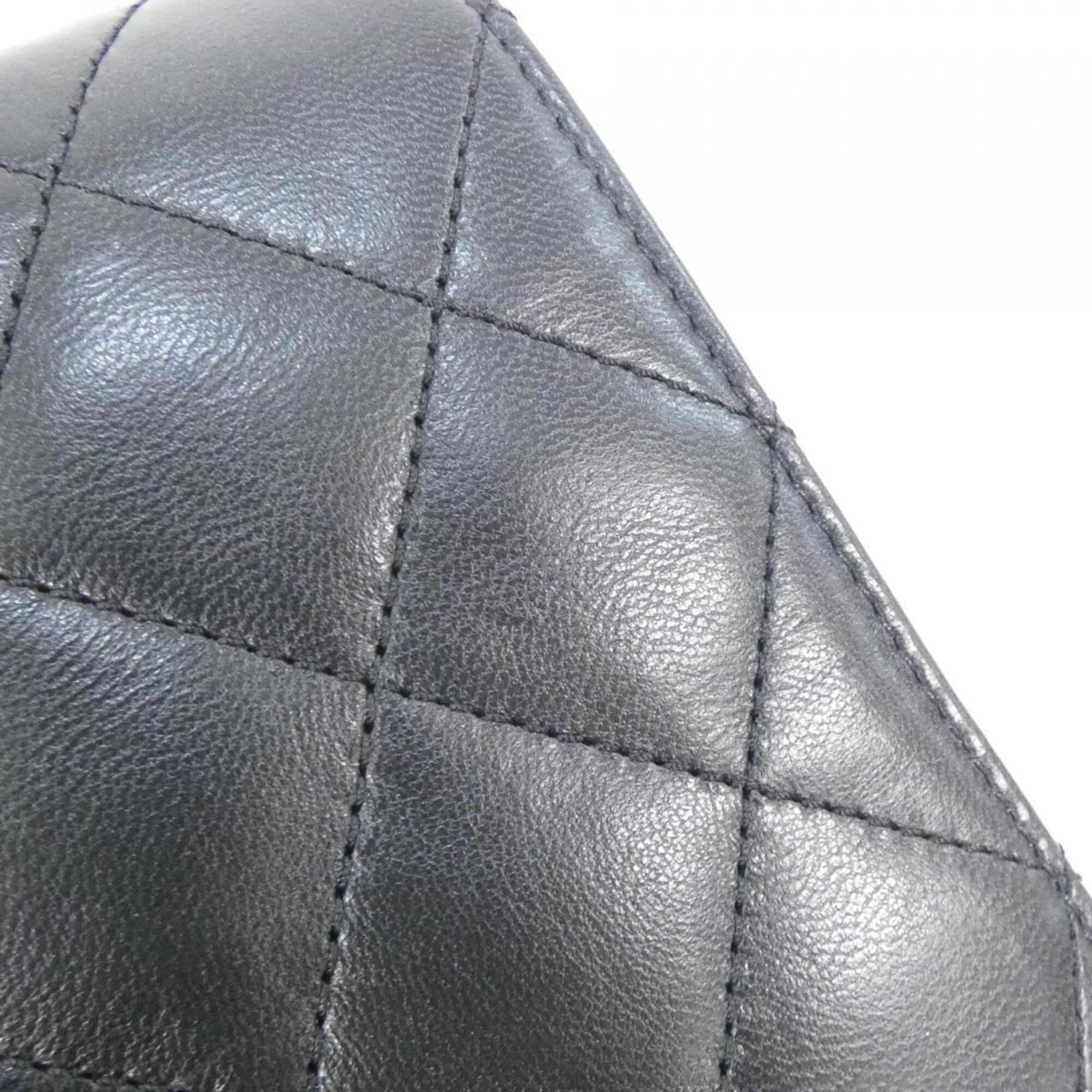 Chanel Black Leather Handbag (Pre-Owned)