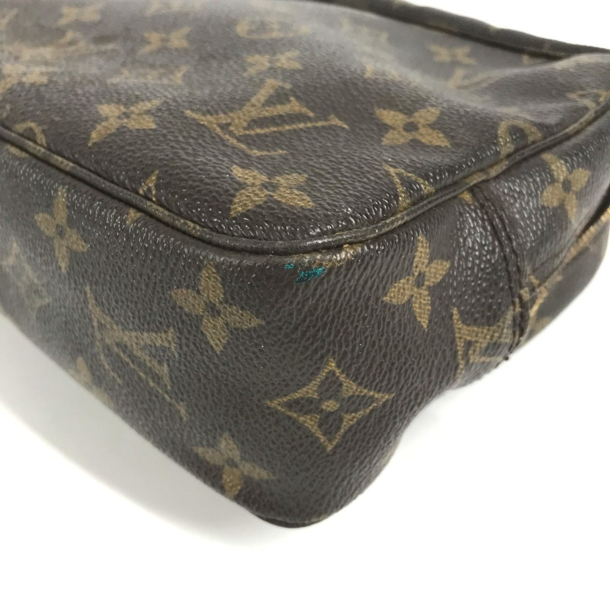 Louis Vuitton Monogram Brown Monogram Pouch (Pre-Owned)