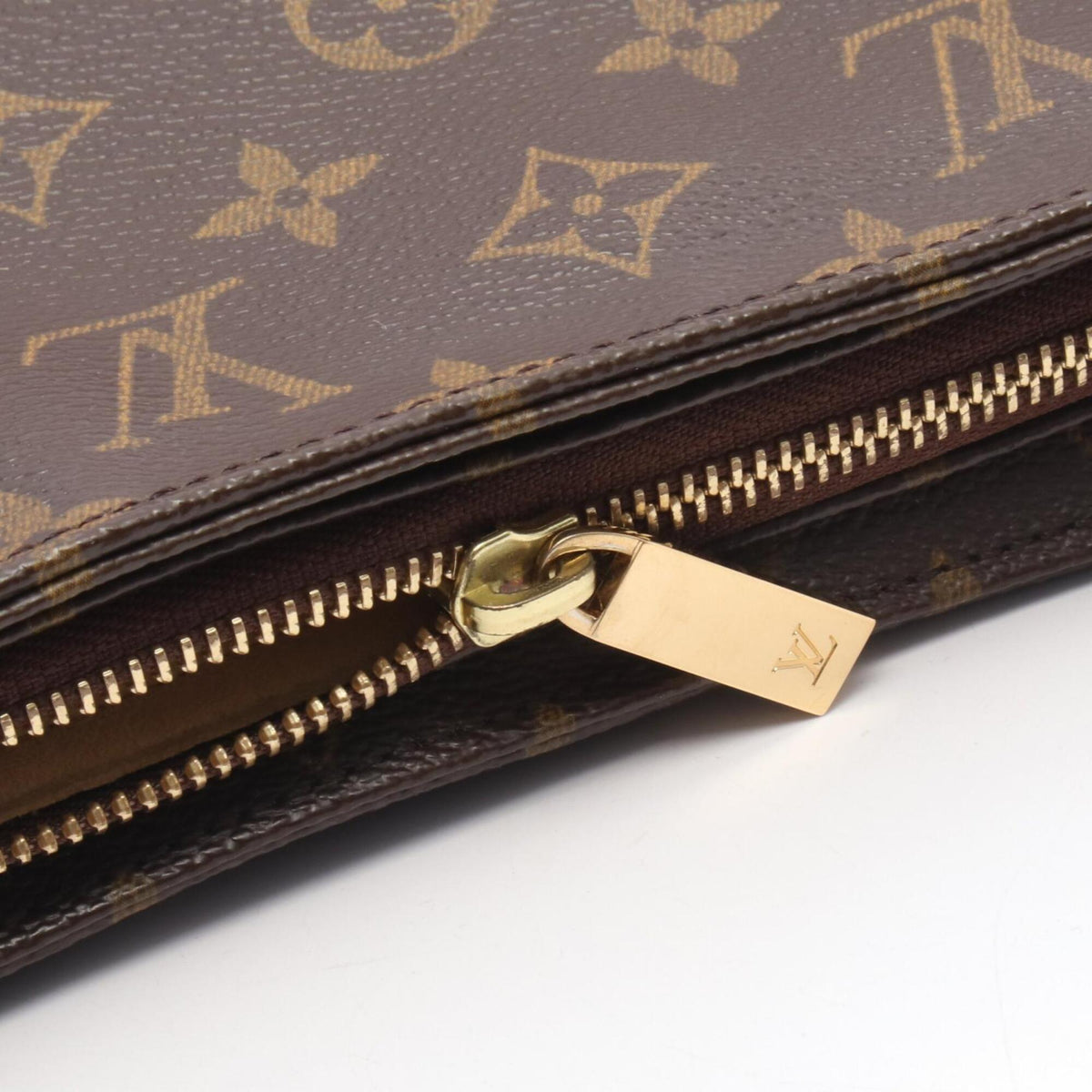 Louis Vuitton Brown Monogram Coated Canvas Handbag Shoulder Bag (Pre-Owned)