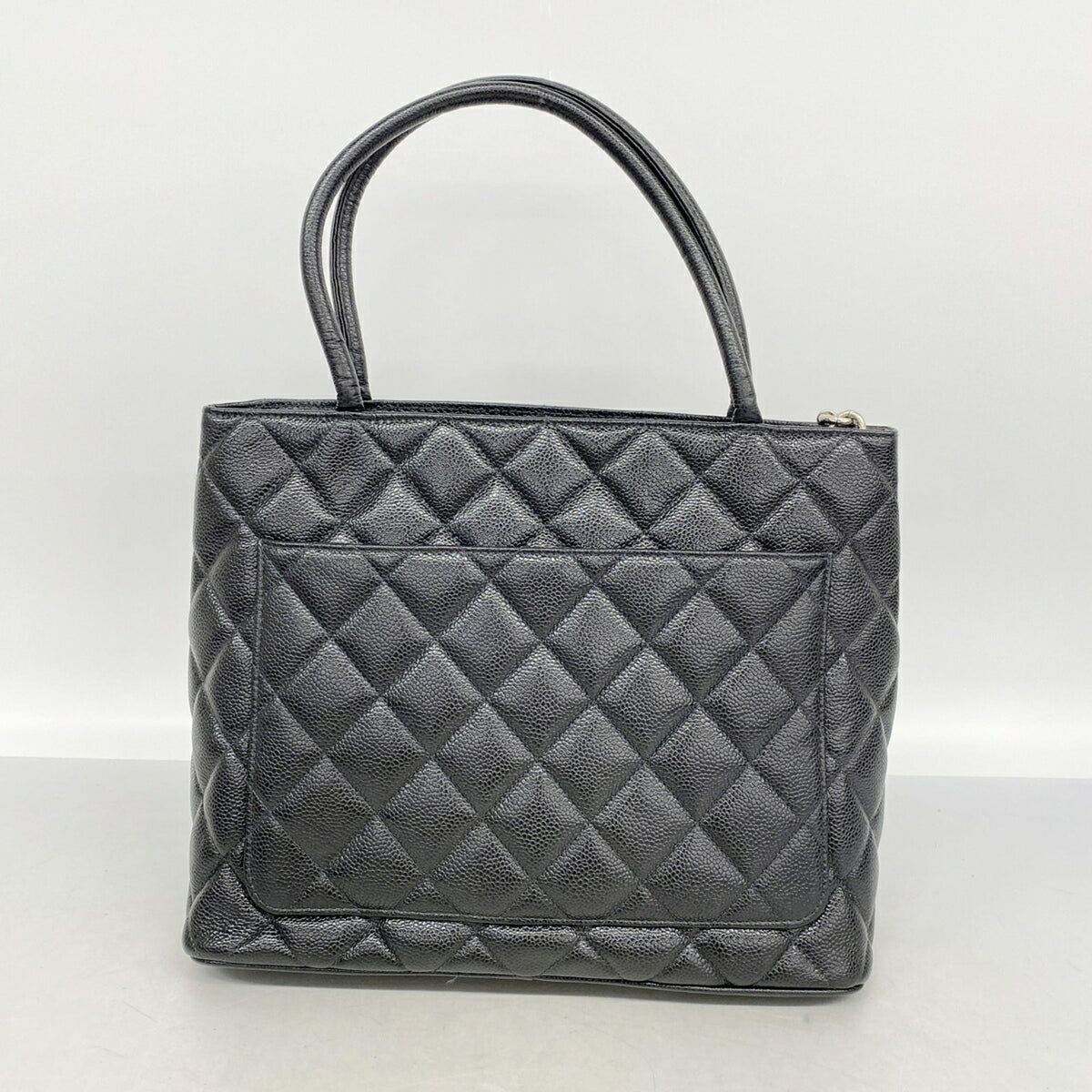 Chanel Black Grained Calfskin Tote Bag (Pre-Owned)
