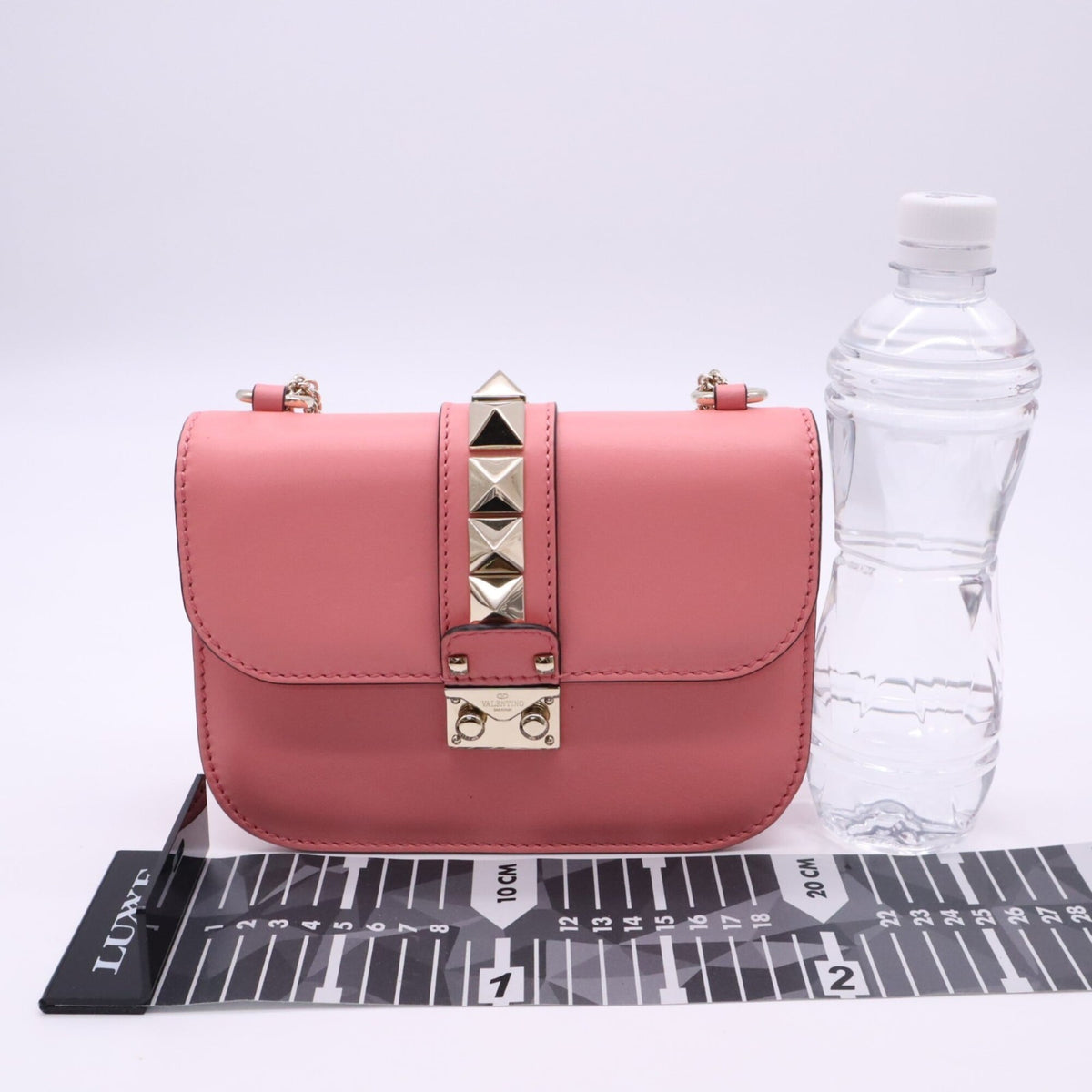 Valentino Pink Leather Shoulder Bag (Pre-Owned)