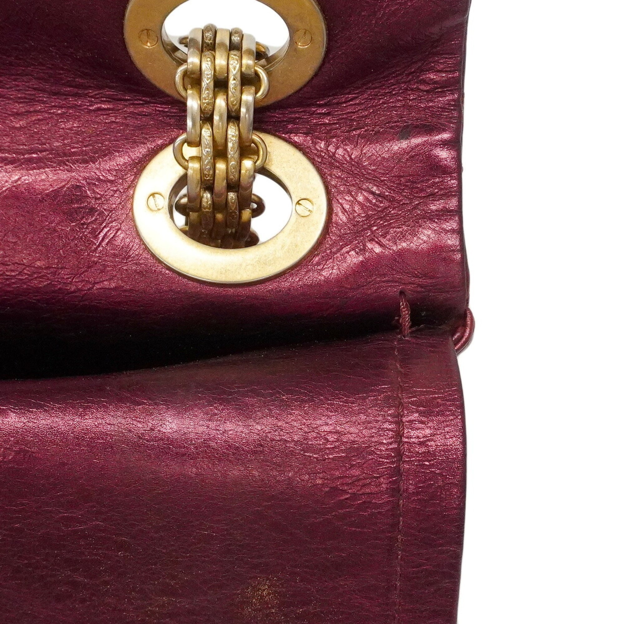 Chanel Bordeaux Leather Shoulder Bag (Pre-Owned)