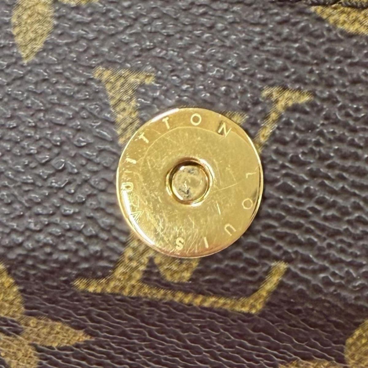 Louis Vuitton Brown Monogram Canvas Handbag (Pre-Owned)