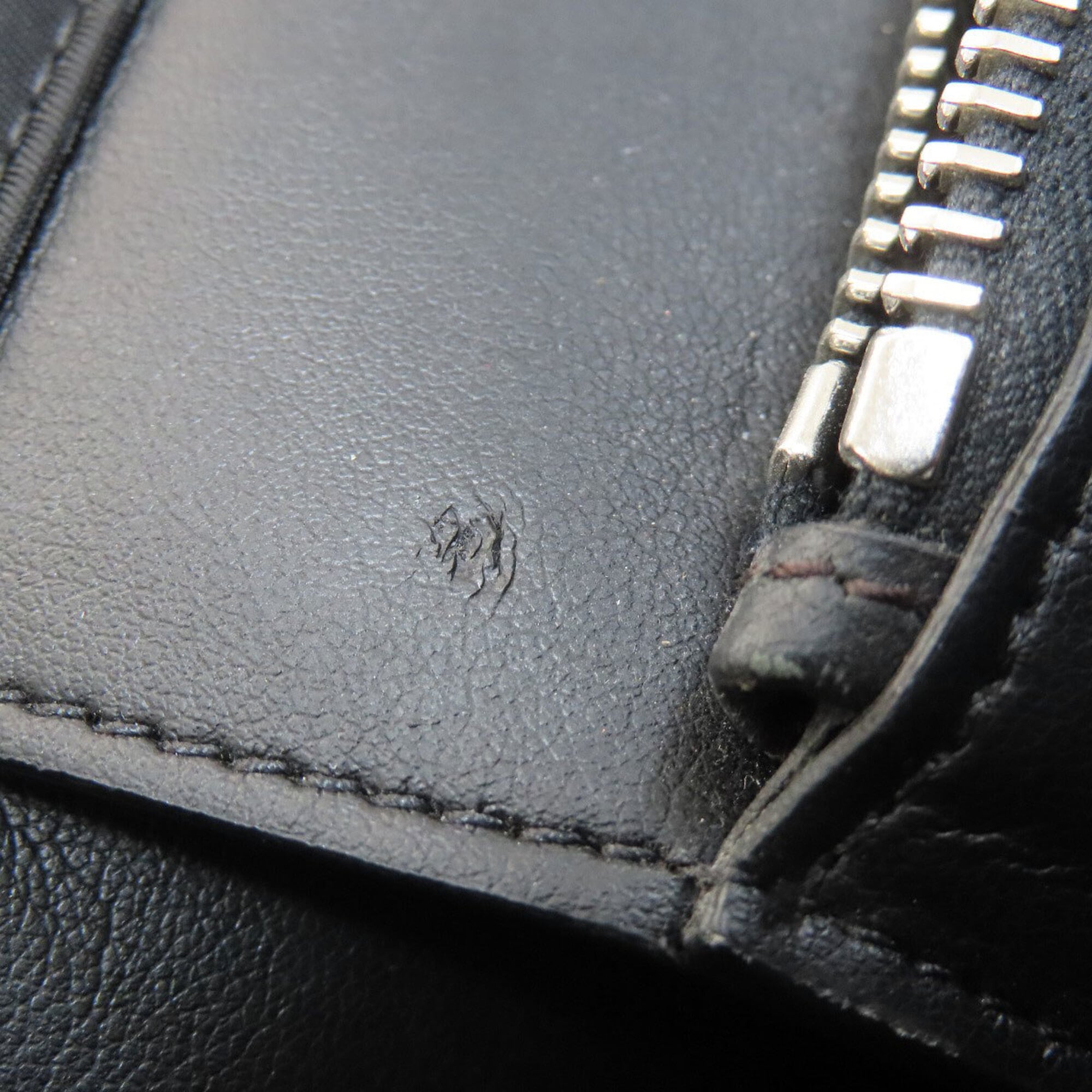 Valentino Black Nylon Tote Bag (Pre-Owned)