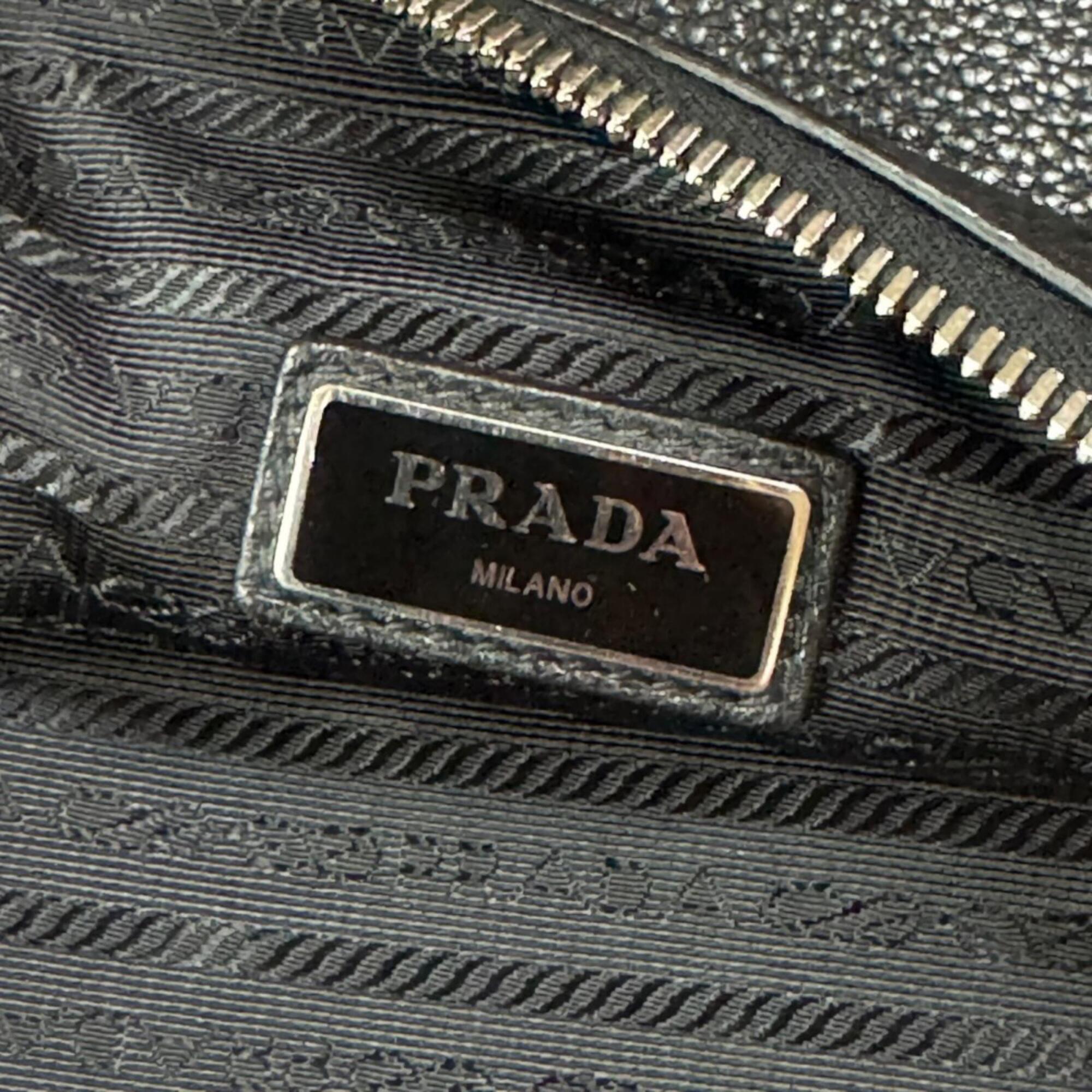 Prada Black Leather Clutch Bag (Pre-Owned)