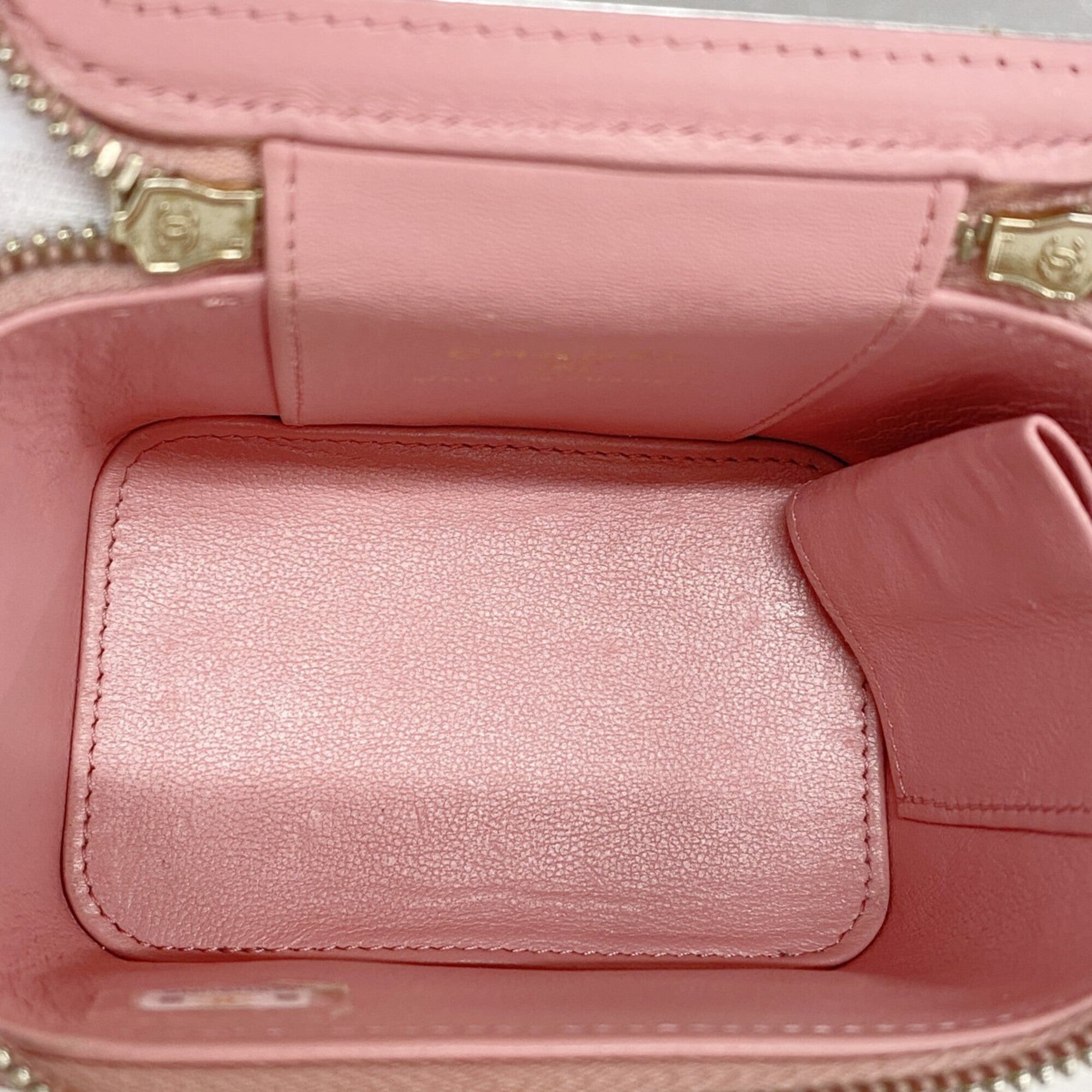 Chanel Pink Leather Vanity Bag (Pre-Owned)