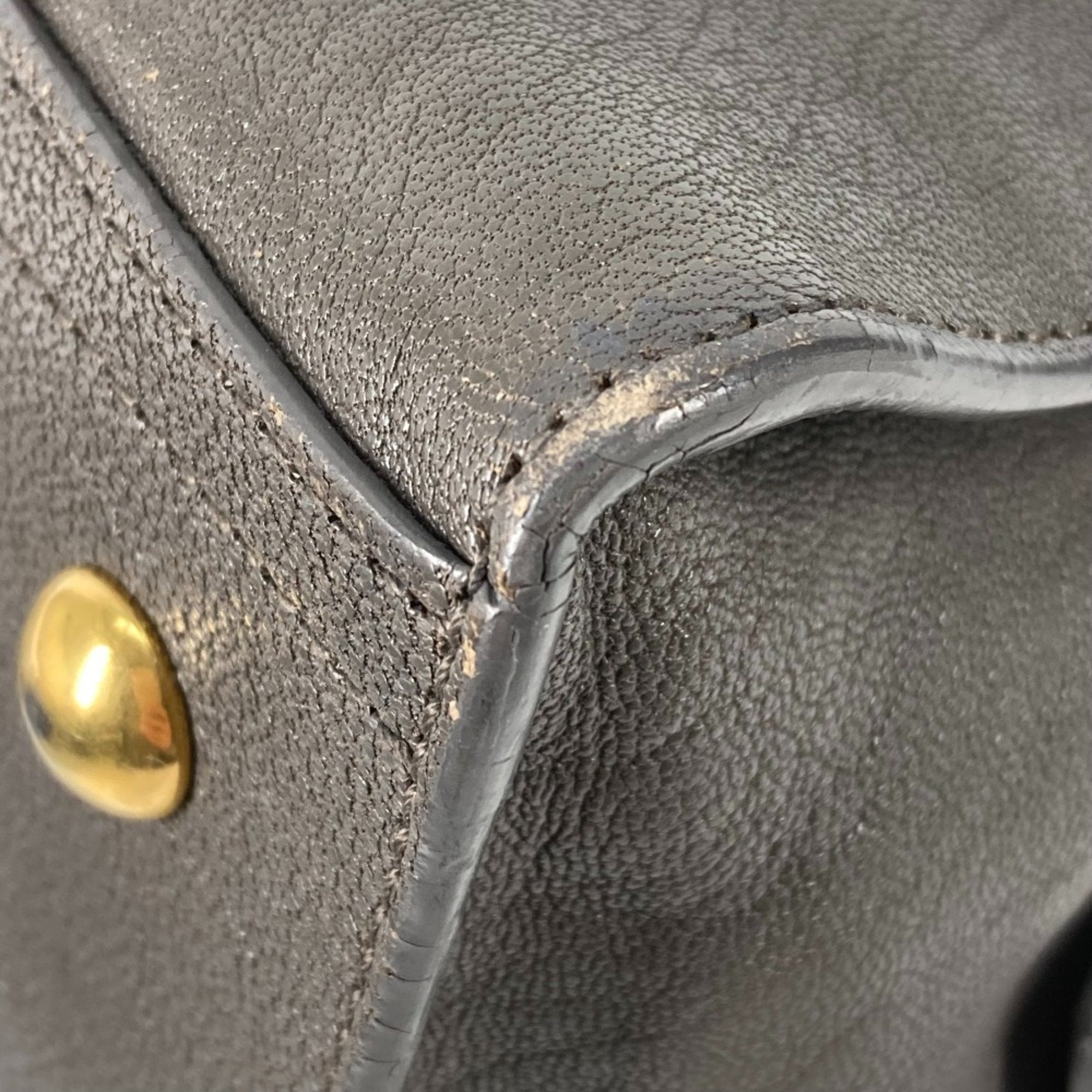 Yves Saint Laurent Gray Leather Handbag (Pre-Owned)