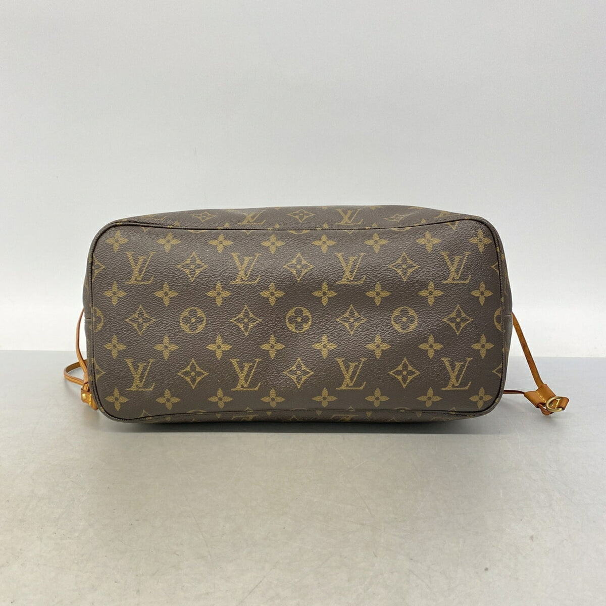 Louis Vuitton Brown Tote Bag (Pre-Owned)