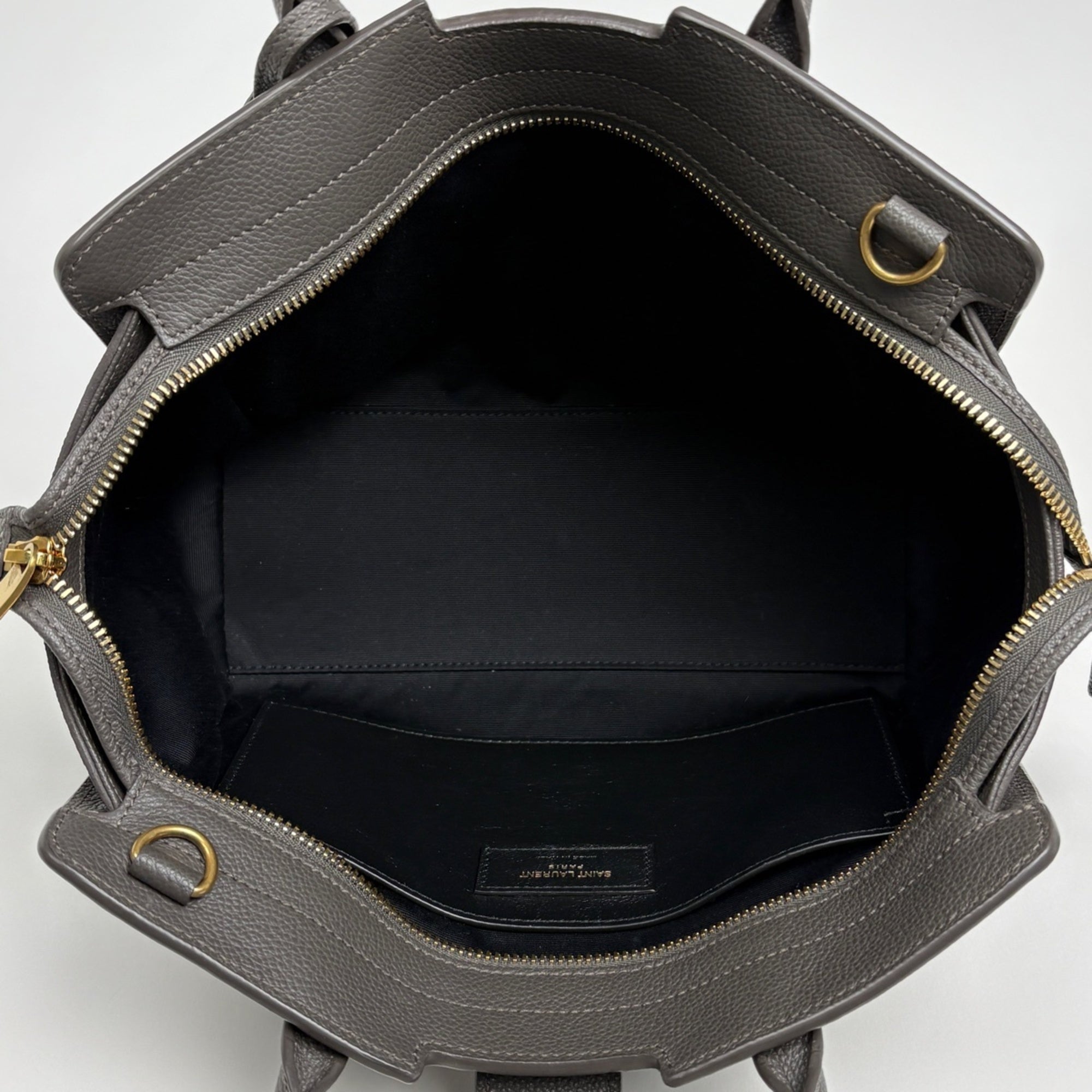 Yves Saint Laurent Downtown Gray Leather Handbag (Pre-Owned)