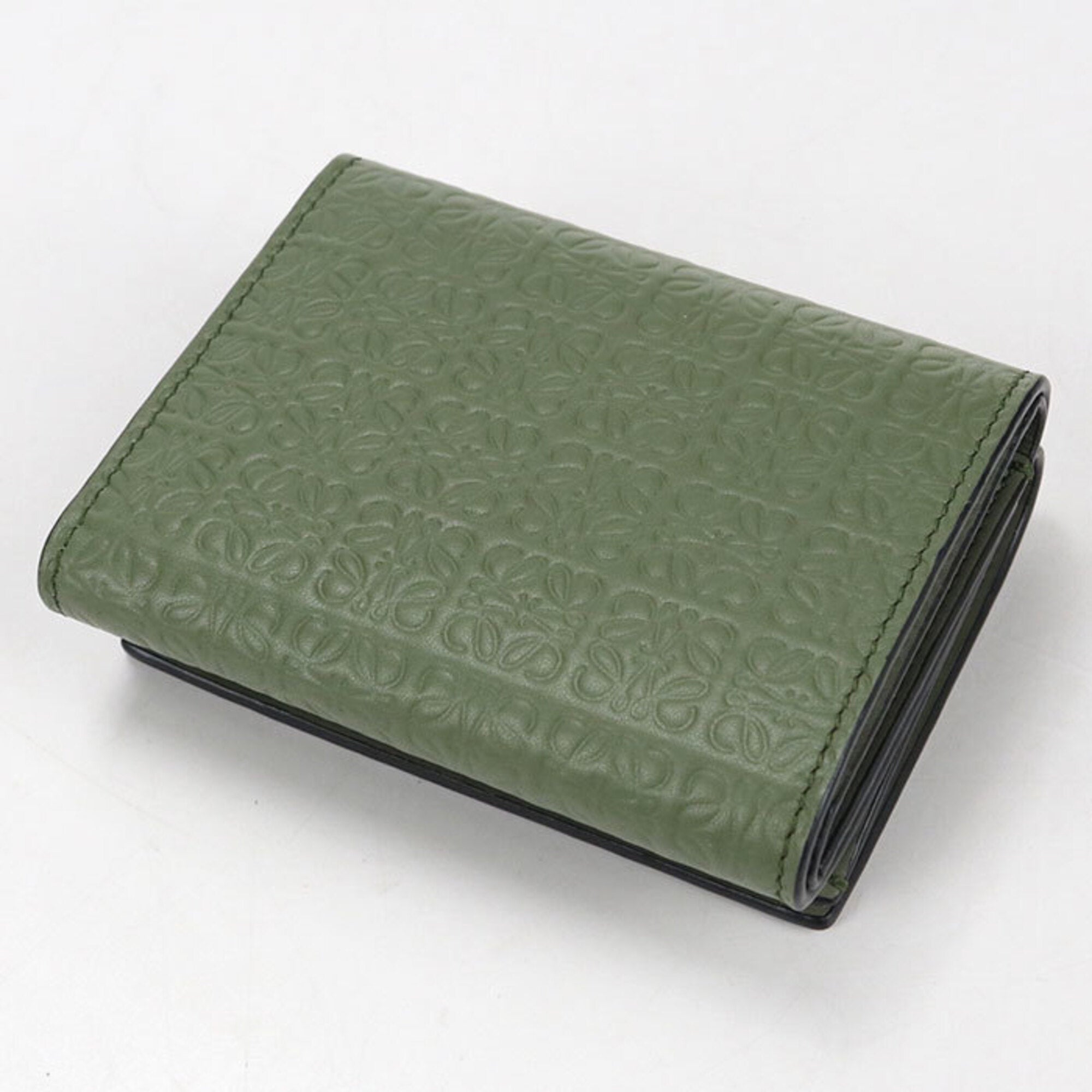 Loewe Green Leather Wallet (Tri-Fold) (Pre-Owned)
