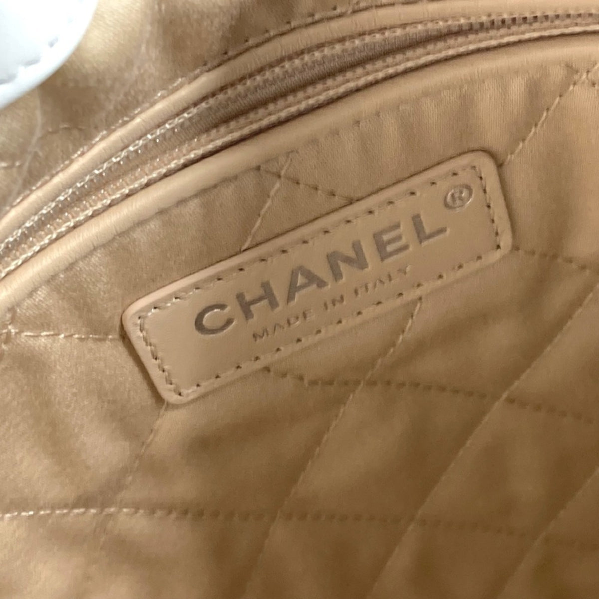 Chanel Black White Leather Backpack (Pre-Owned)