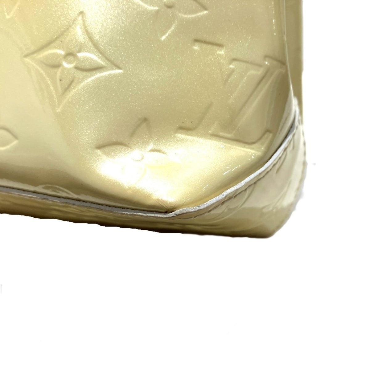 Louis Vuitton Pearl Patent Leather Handbag (Pre-Owned)