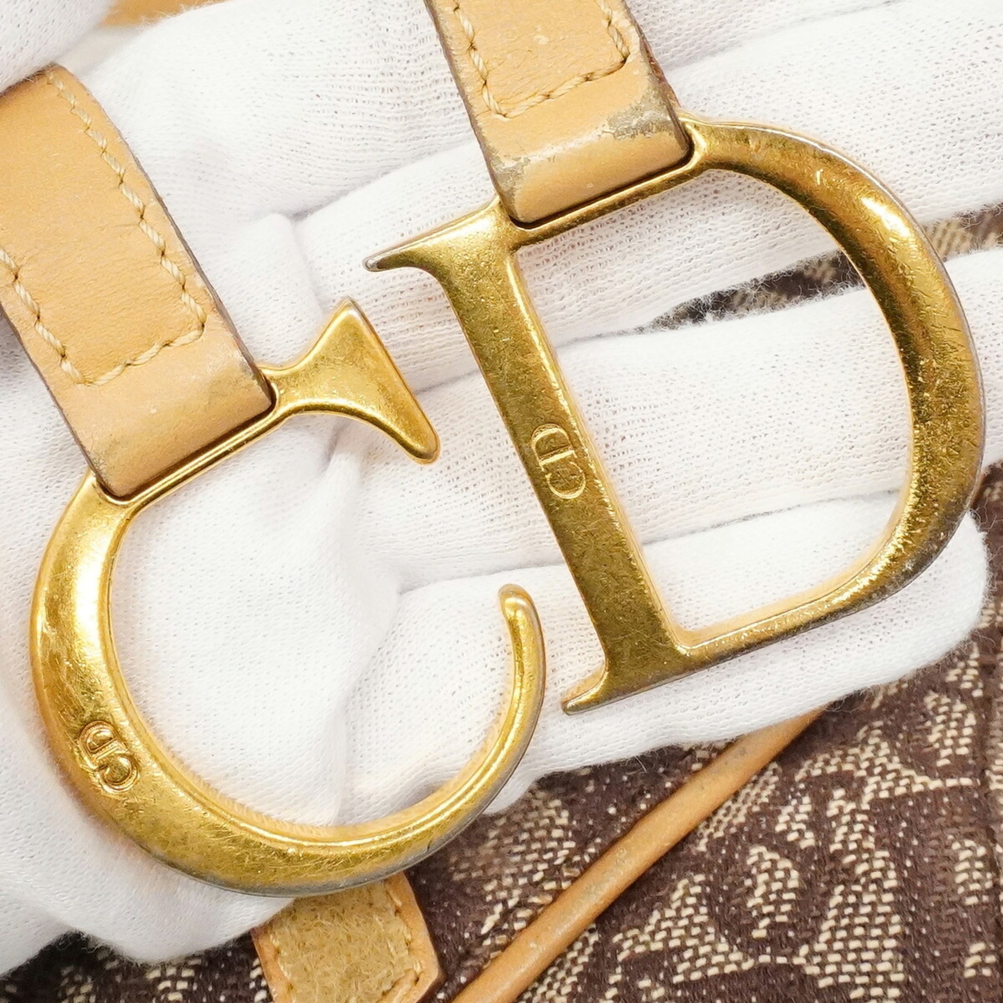 Christian Dior Brown Canvas Handbag (Pre-Owned)