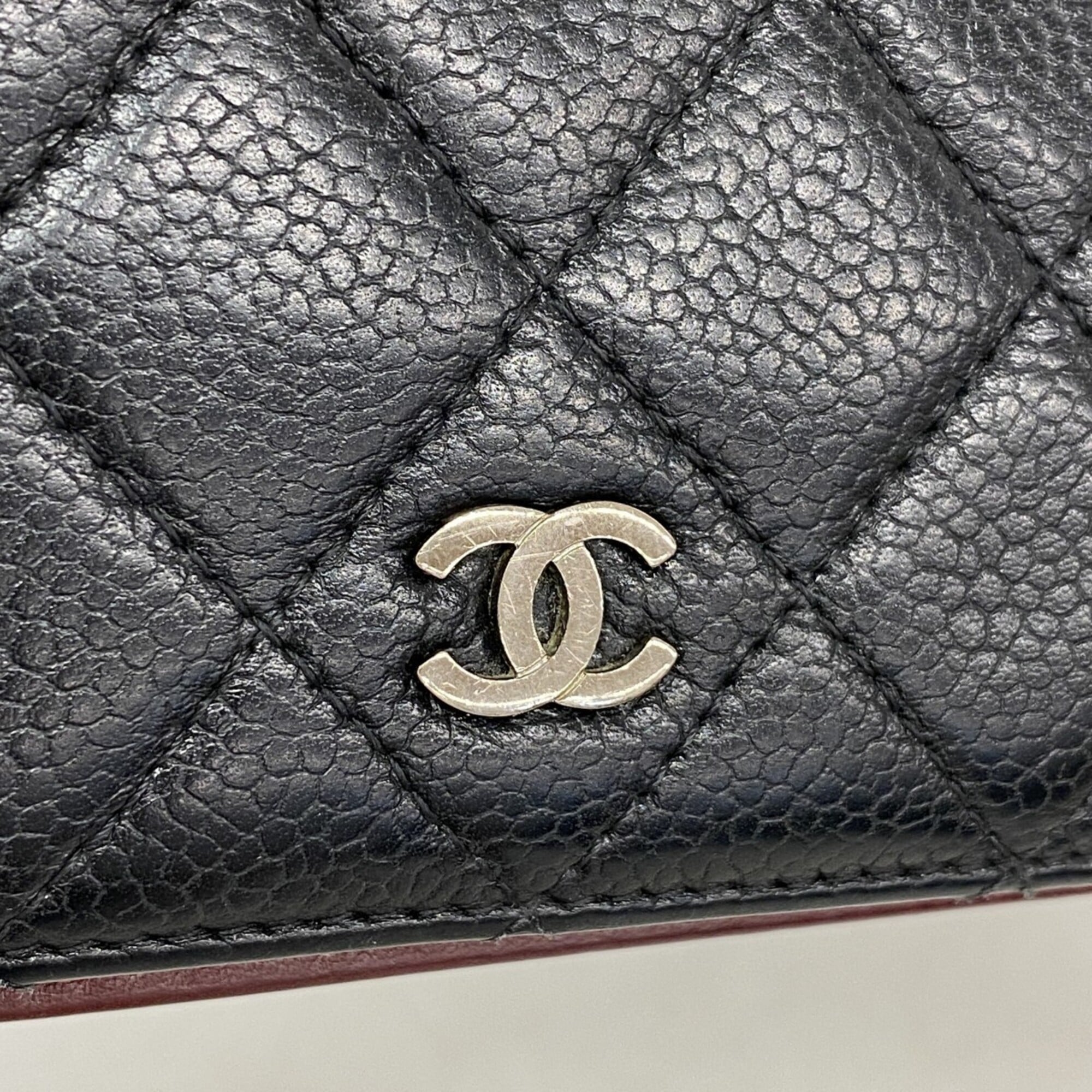 Chanel Black Grained Calfskin Long Wallet (Bi-Fold) (Pre-Owned)