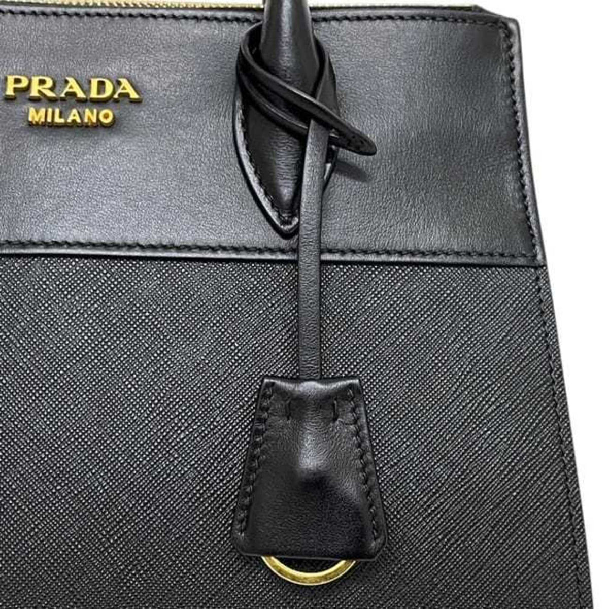 Prada Black Nero Leather Saffiano Handbag Shoulder Bag (Pre-Owned)