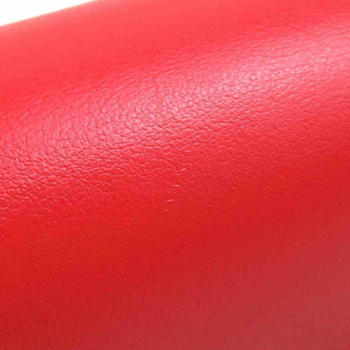 Salvatore Ferragamo Pink Red Color Leather Shoulder Bag (Pre-Owned)