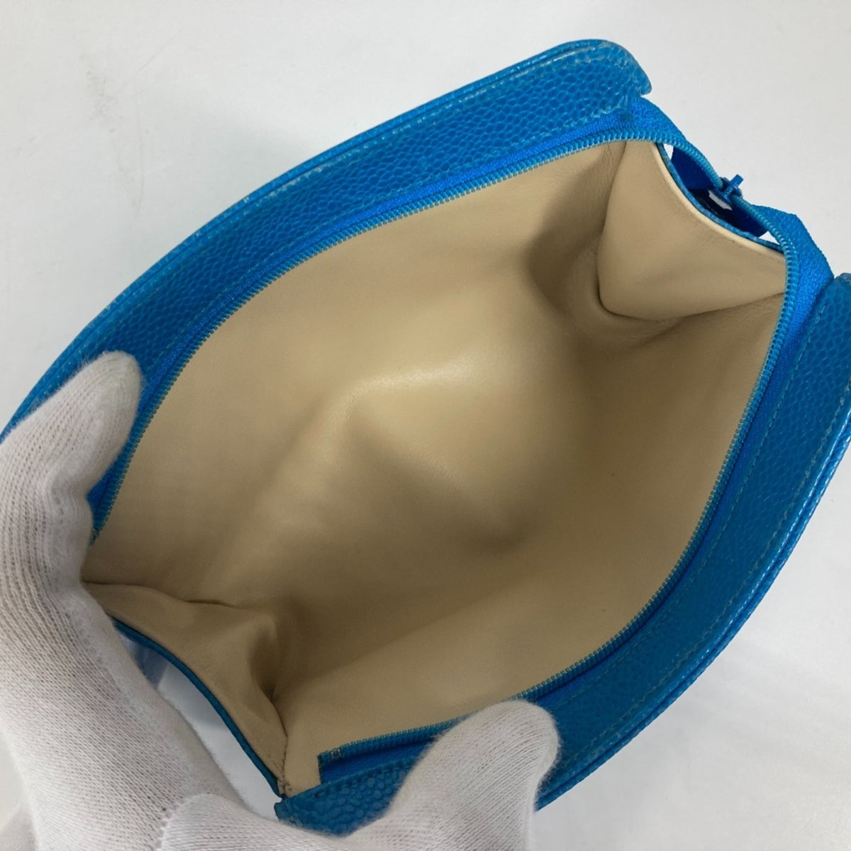 Chanel Blue Caviar Leather Pouch (Pre-Owned)