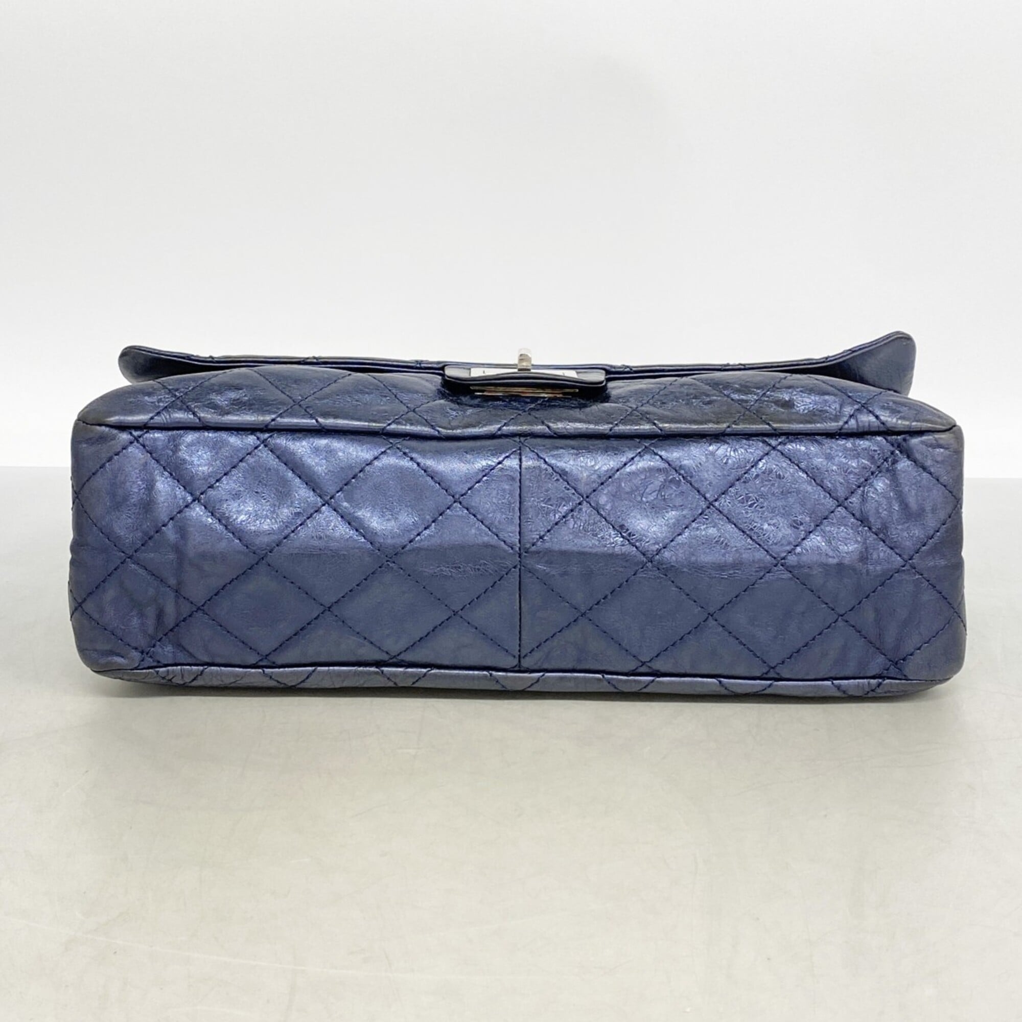 Chanel Metallic Navy Leather Shoulder Bag (Pre-Owned)