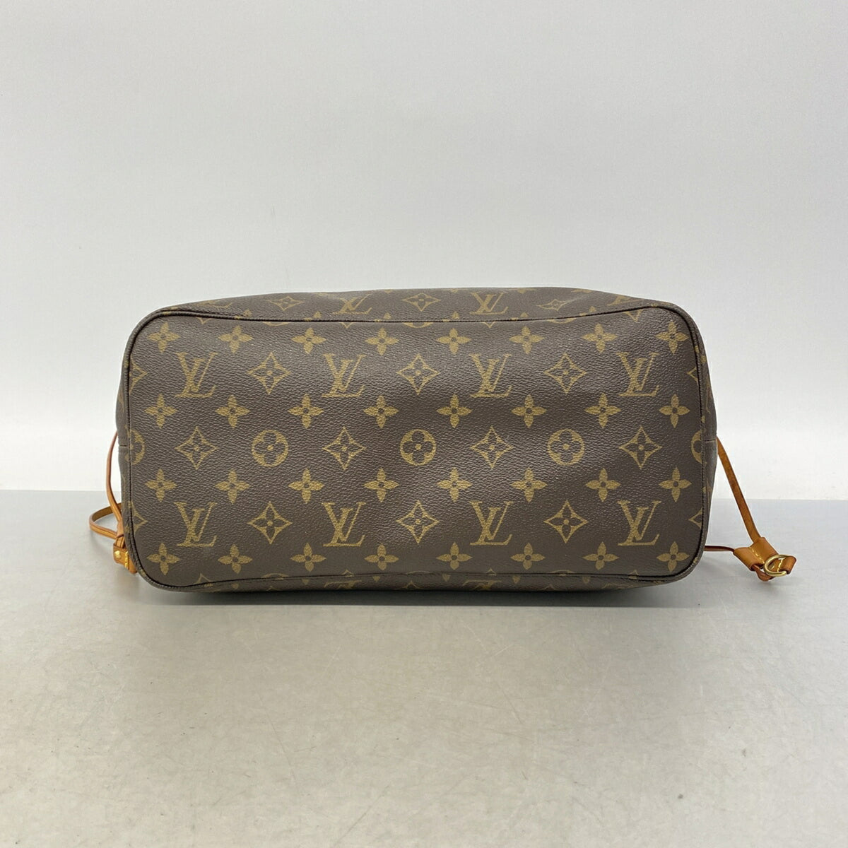 Louis Vuitton Brown Tote Bag (Pre-Owned)