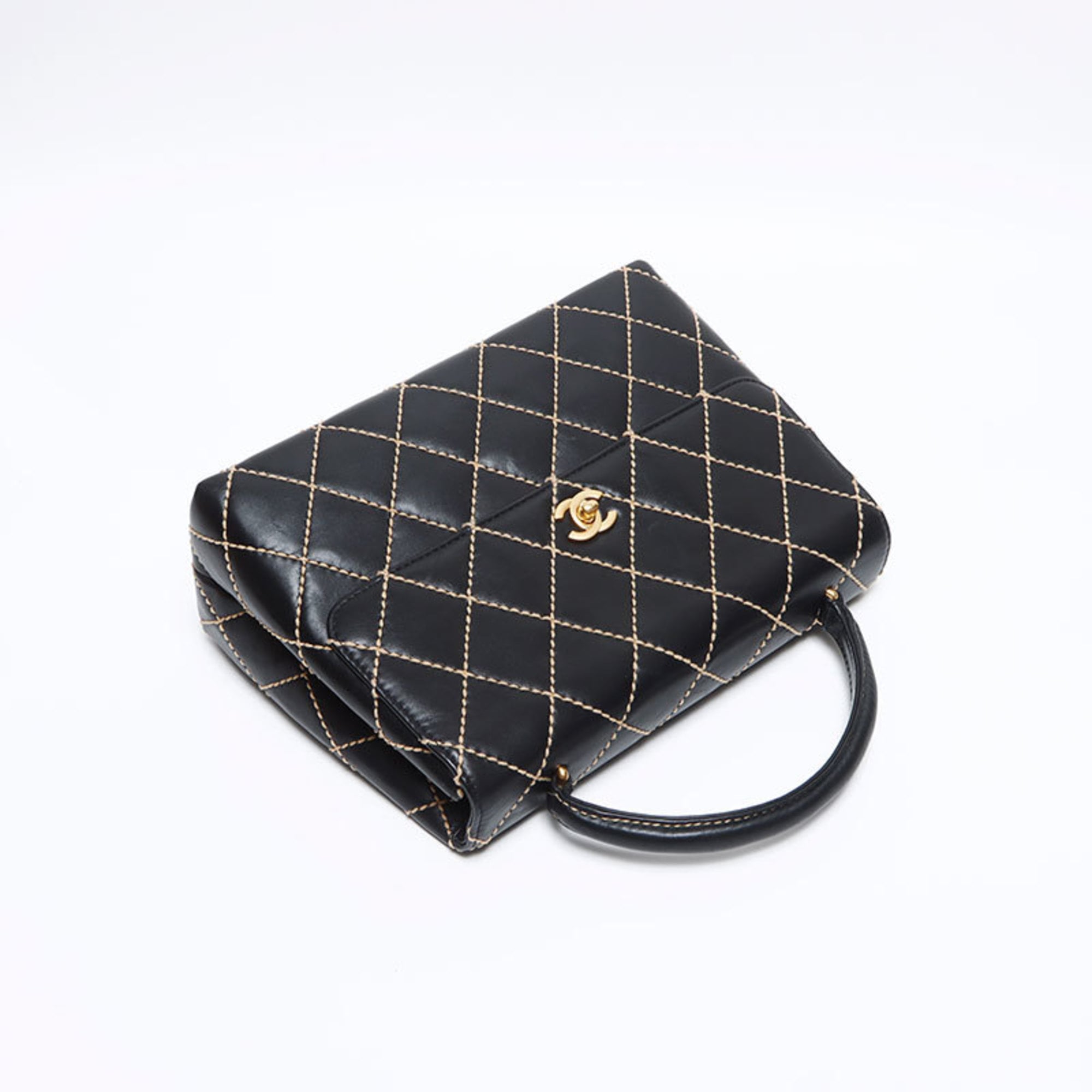 Chanel Black Handbag (Pre-Owned)