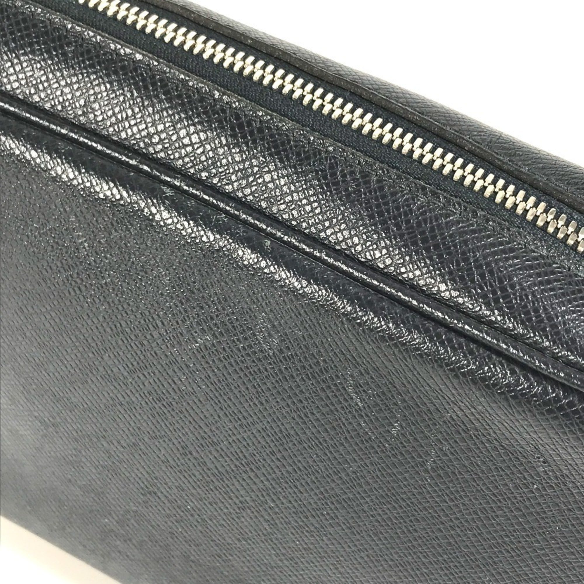 Louis Vuitton Navy Navy Blue Taiga Leather Clutch Bag Pochette Pouch (Pre-Owned)