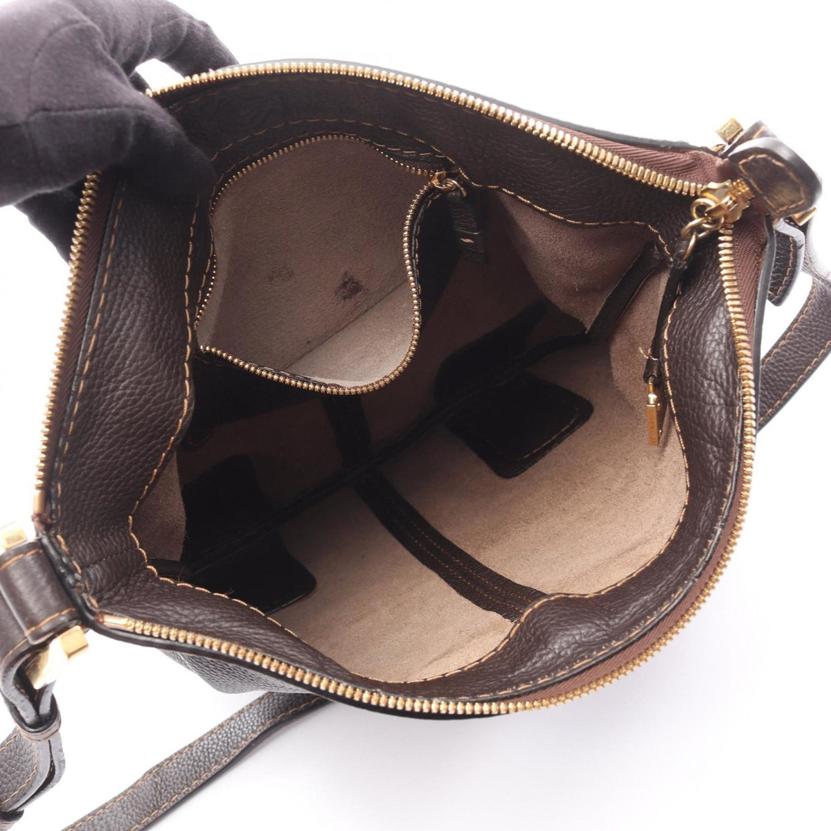 Loewe Brown Leather Shoulder Bag (Pre-Owned)