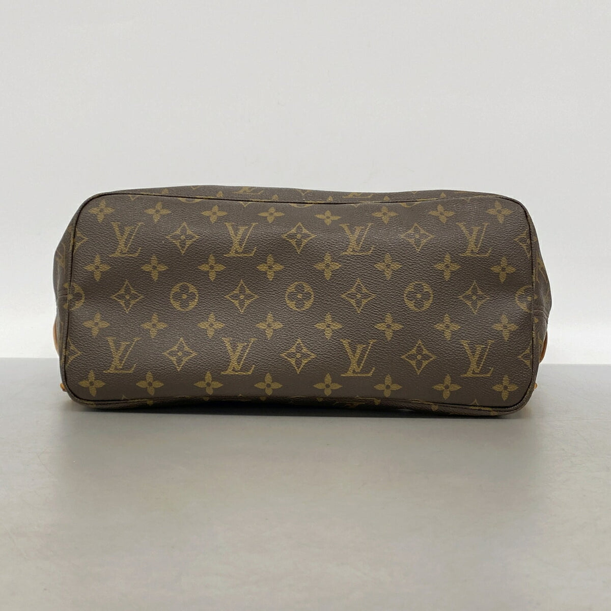 Louis Vuitton Brown Tote Bag (Pre-Owned)