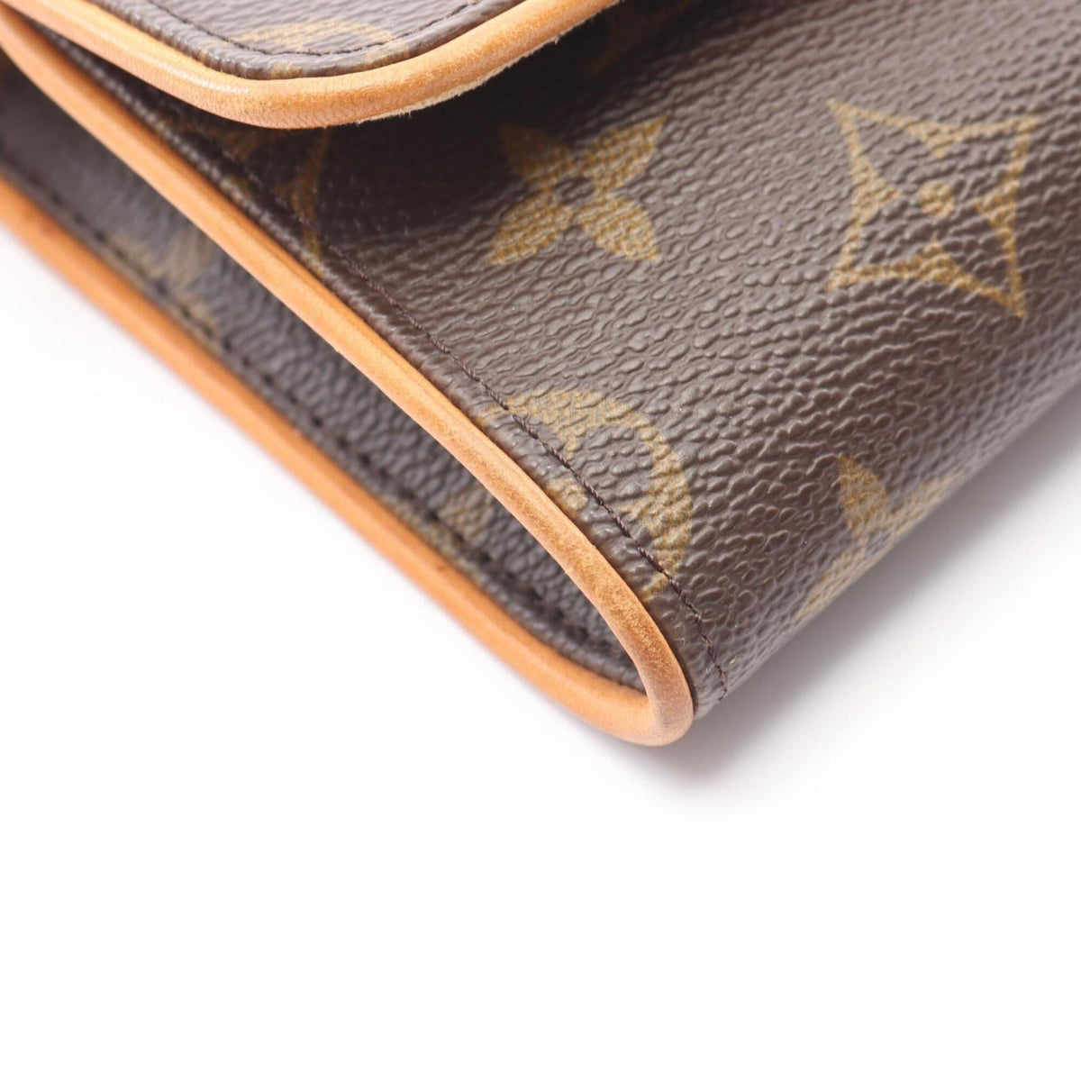 Louis Vuitton Brown Monogram Coated Canvas Leather Monogram Handbag Pochette Shoulder Bag (Pre-Owned)