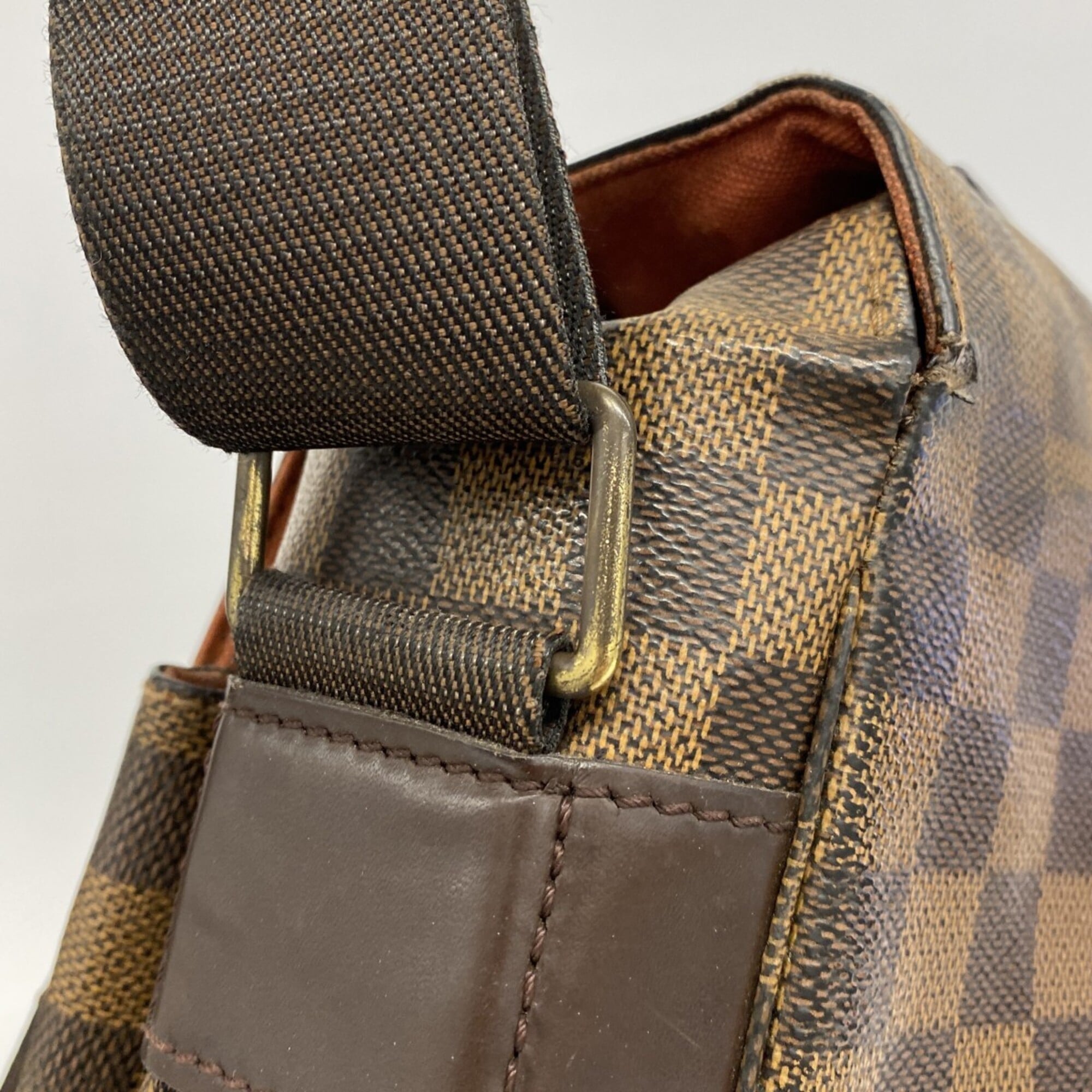 Louis Vuitton Ebene Shoulder Bag (Pre-Owned)