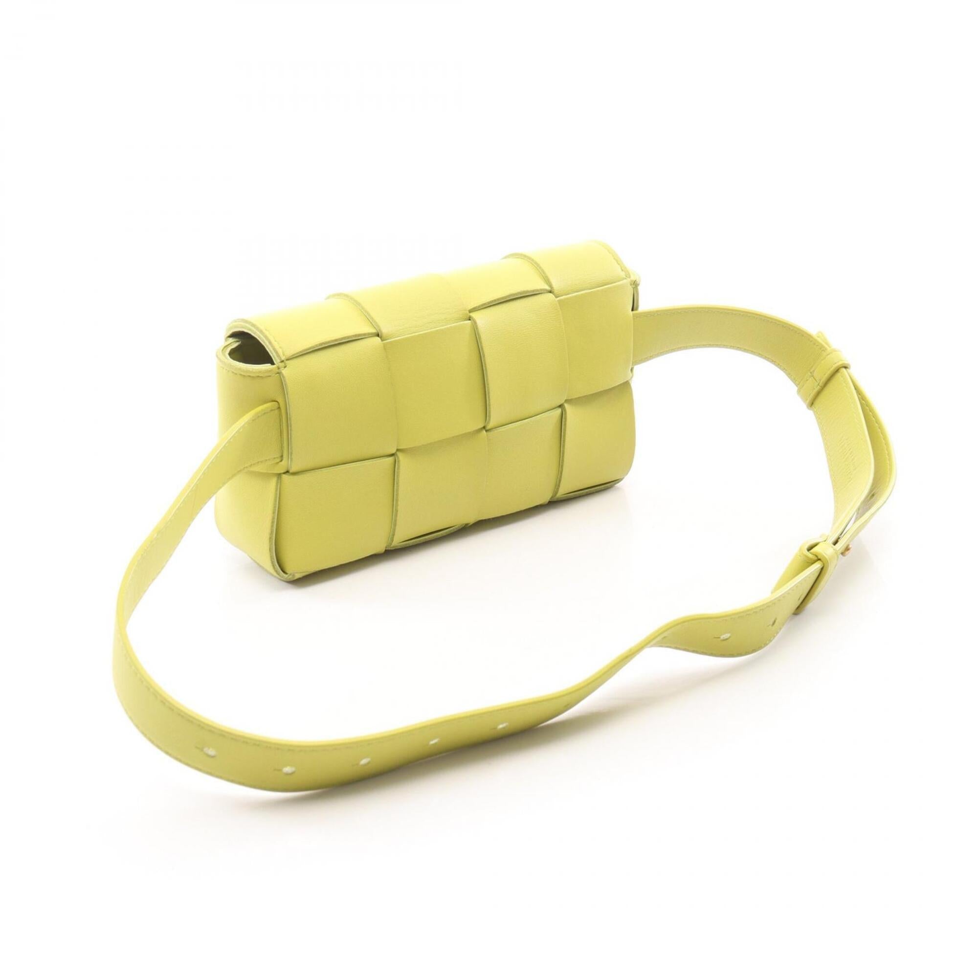 Bottega Veneta Green Leather Fanny Pack (Pre-Owned)