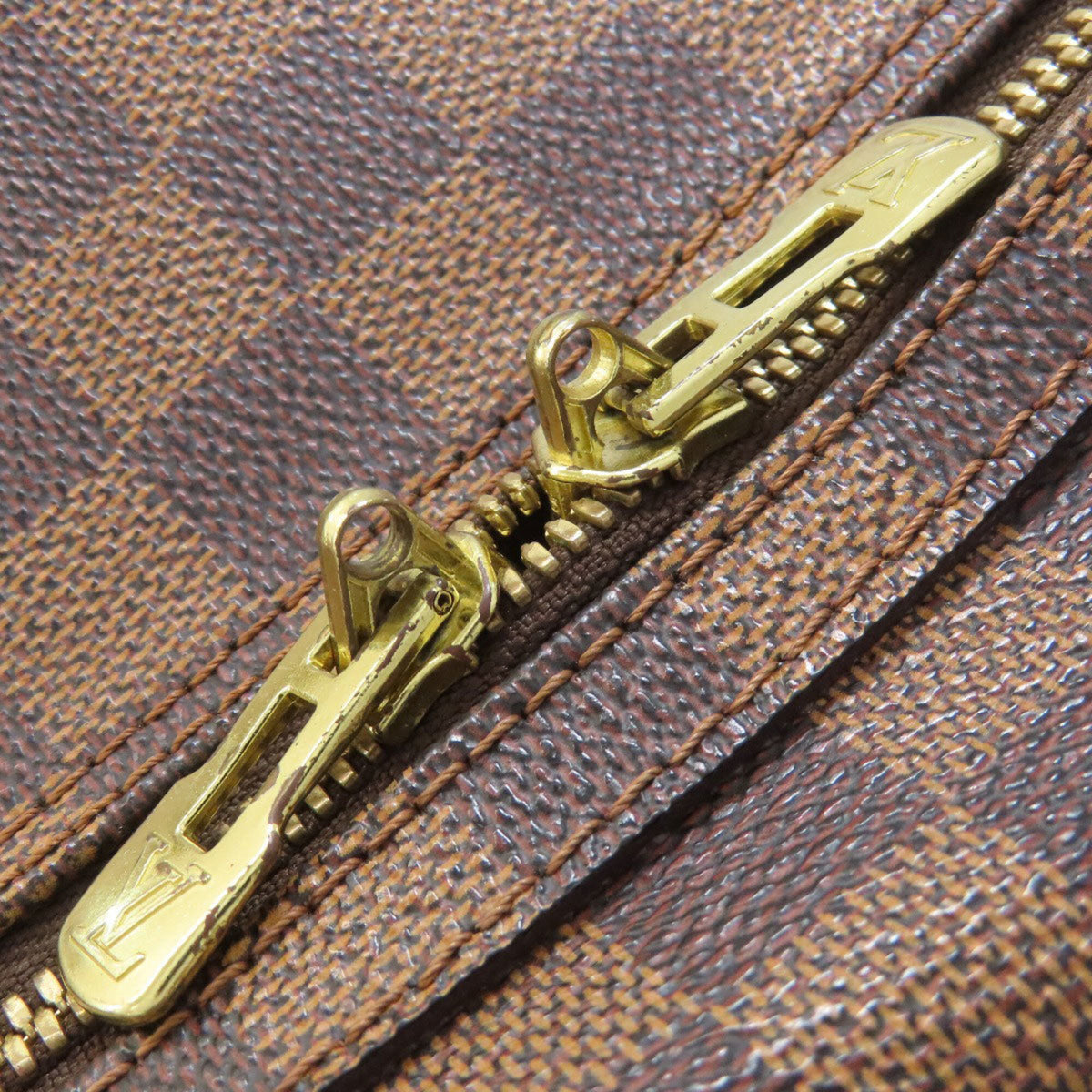 Louis Vuitton Damier Canvas Ebene Damier Canvas Shoulder Bag (Pre-Owned)