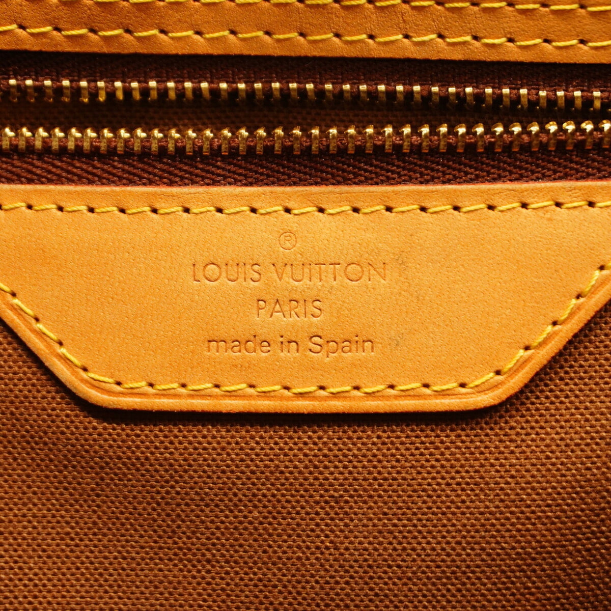 Louis Vuitton Brown Tote Bag (Pre-Owned)