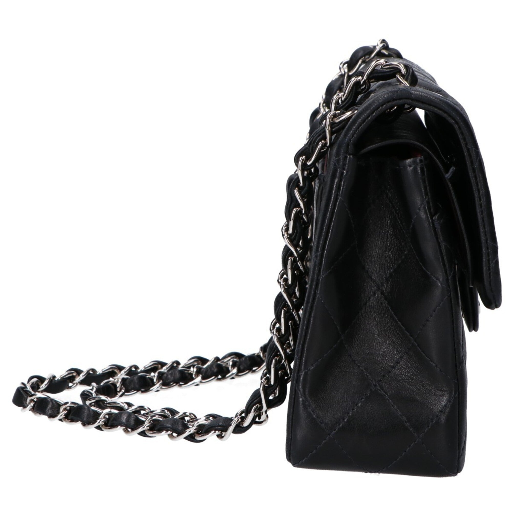 Chanel Matelasse Black Leather Shoulder Bag (Pre-Owned)