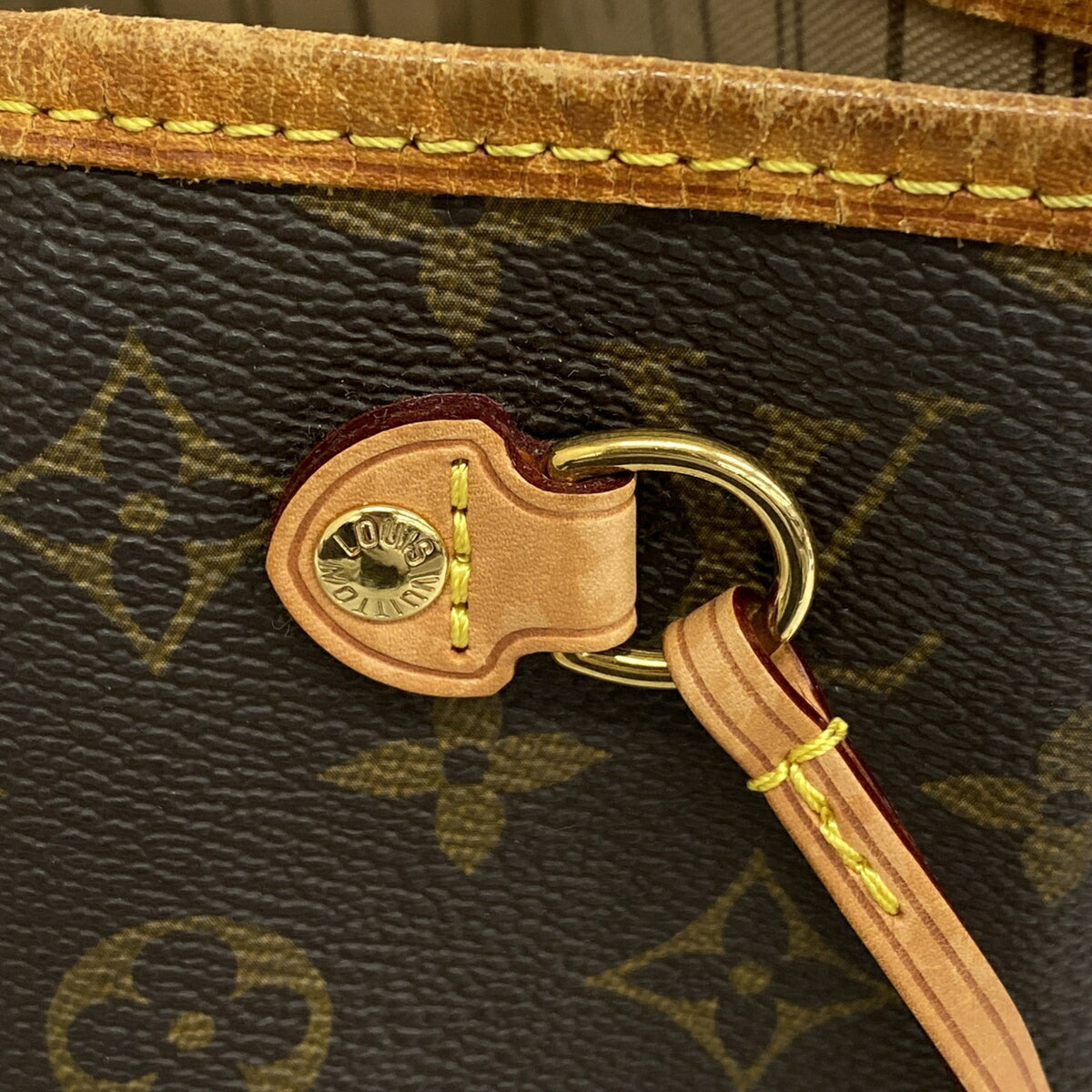 Louis Vuitton Brown Tote Bag (Pre-Owned)
