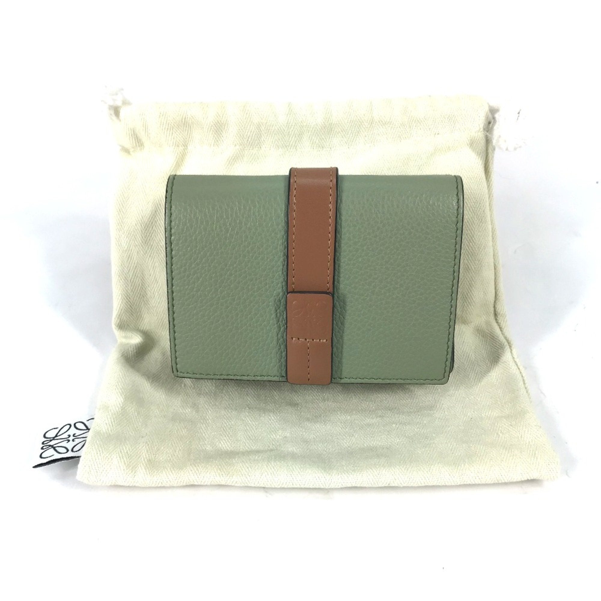 Loewe Green Leather Wallet (Tri-Fold) (Pre-Owned)