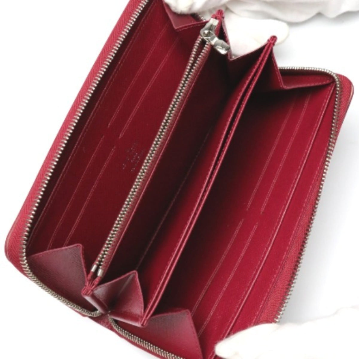 Louis Vuitton Carmine Epi Leather Long Wallet (Bi-Fold) (Pre-Owned)