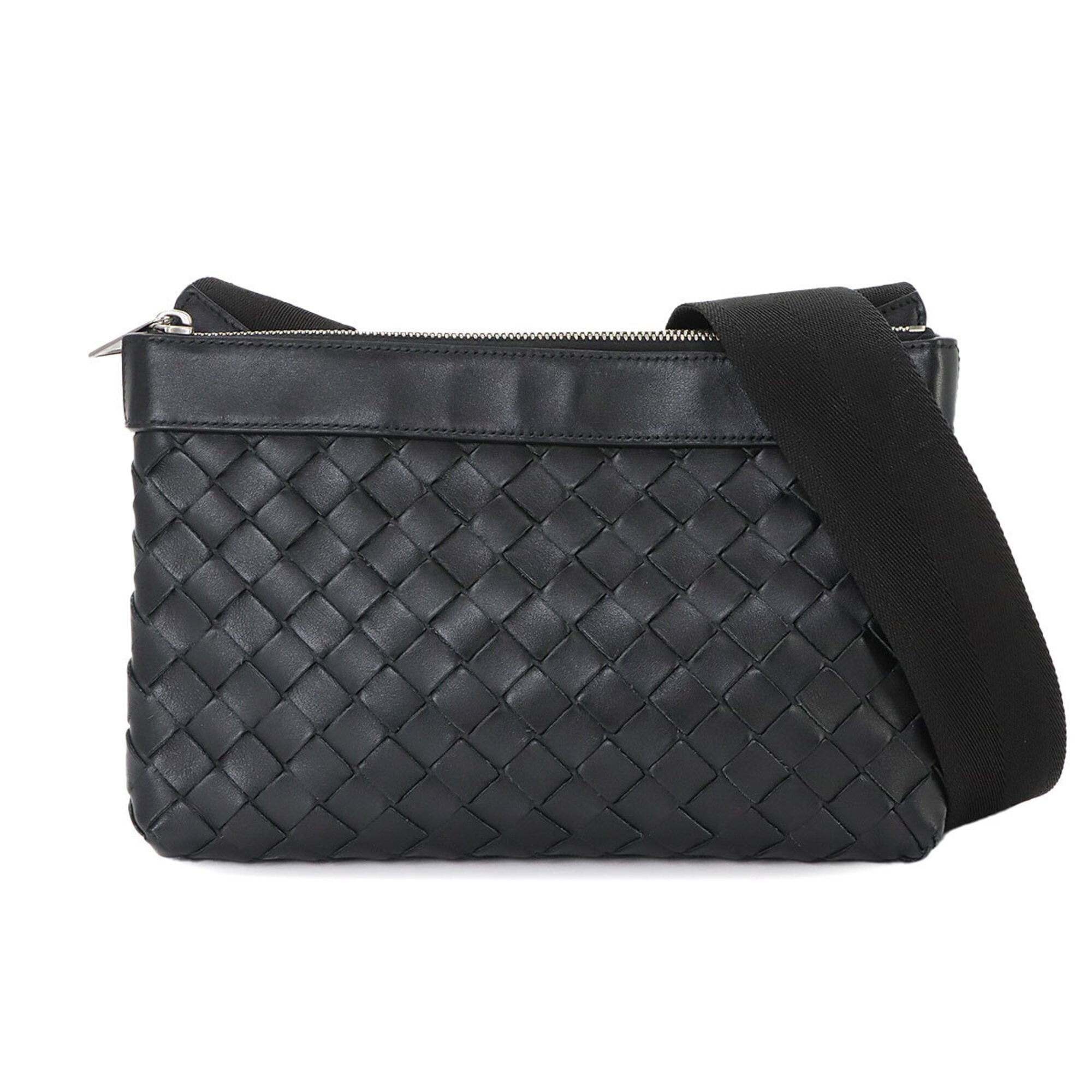 Bottega Veneta Black Intrecciato Leather Handbag Shoulder Bag (Pre-Owned)