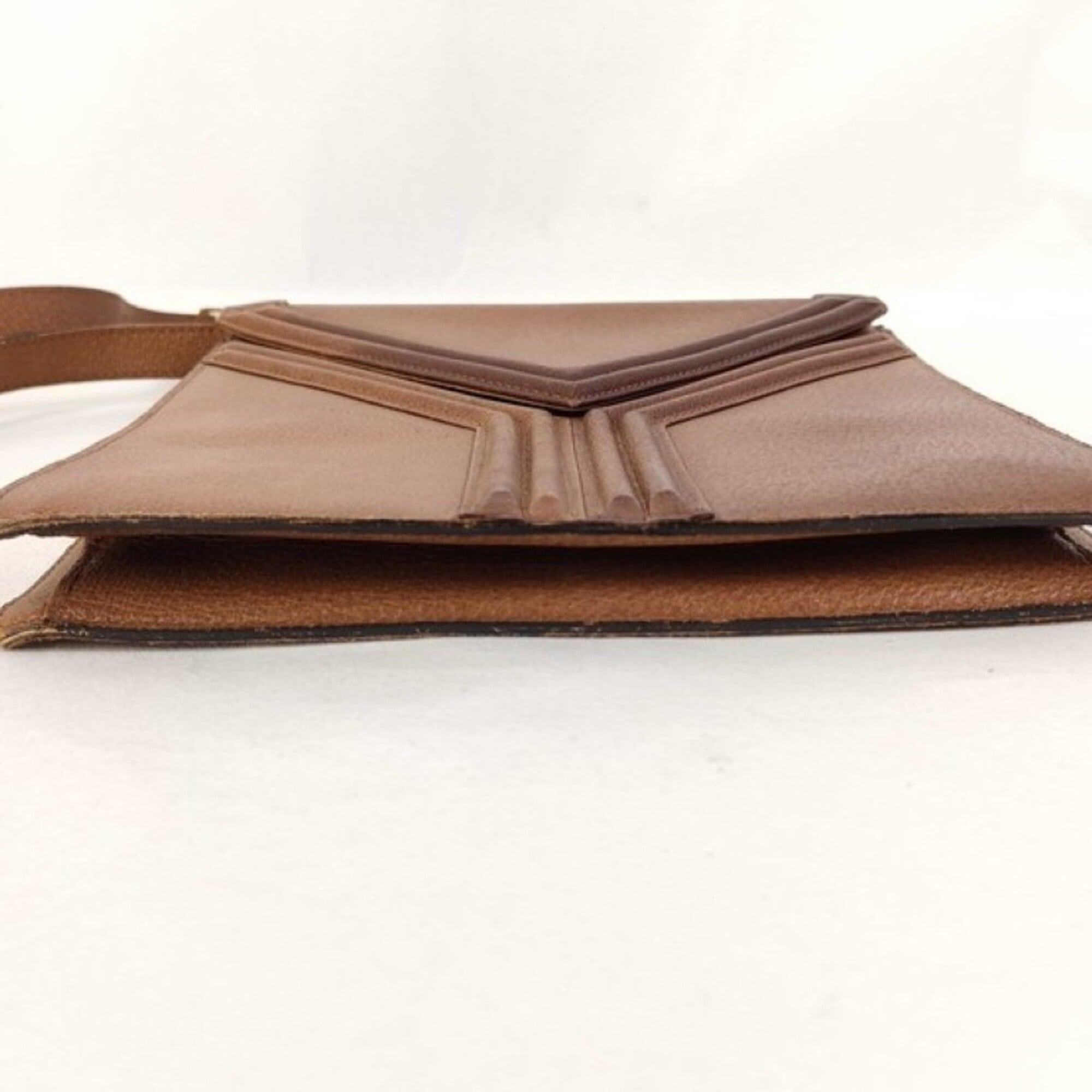 Yves Saint Laurent Brown Leather Shoulder Bag (Pre-Owned)