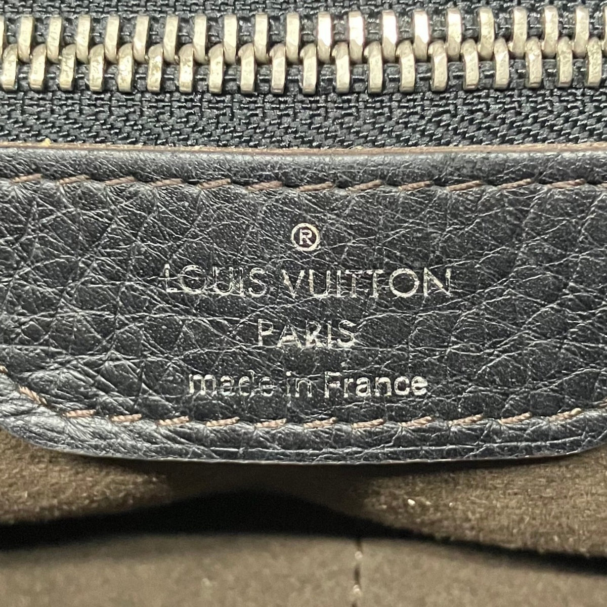 Louis Vuitton Mahina Black Leather Shoulder Bag (Pre-Owned)