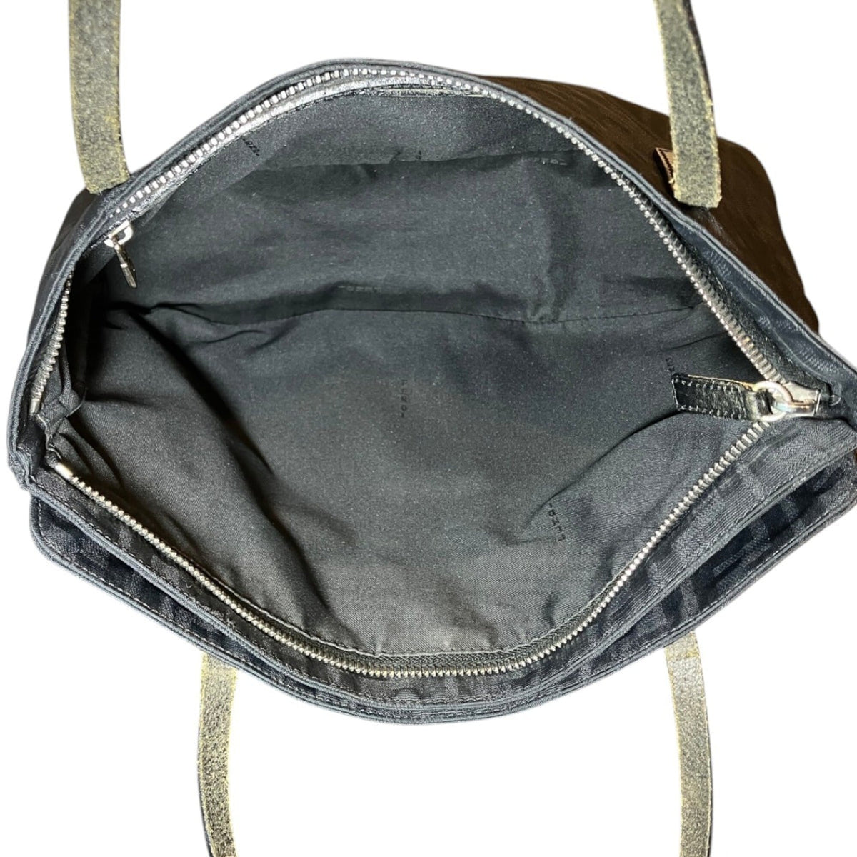 Fendi Black Nylon Leather Handbag (Pre-Owned)