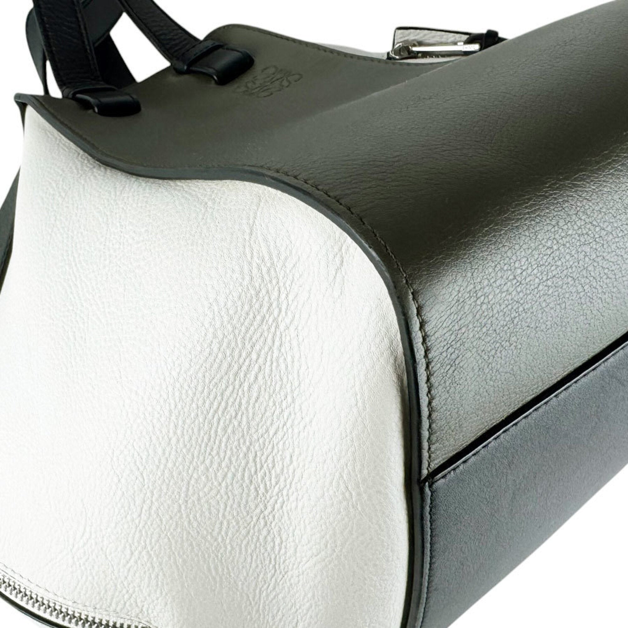 Loewe Black Khaki White Leather Handbag Shoulder Bag (Pre-Owned)