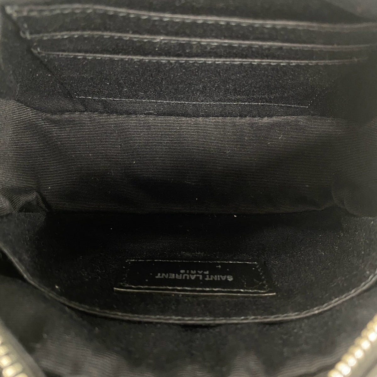 Saint Laurent Black Leather Sling Bag (Pre-Owned)