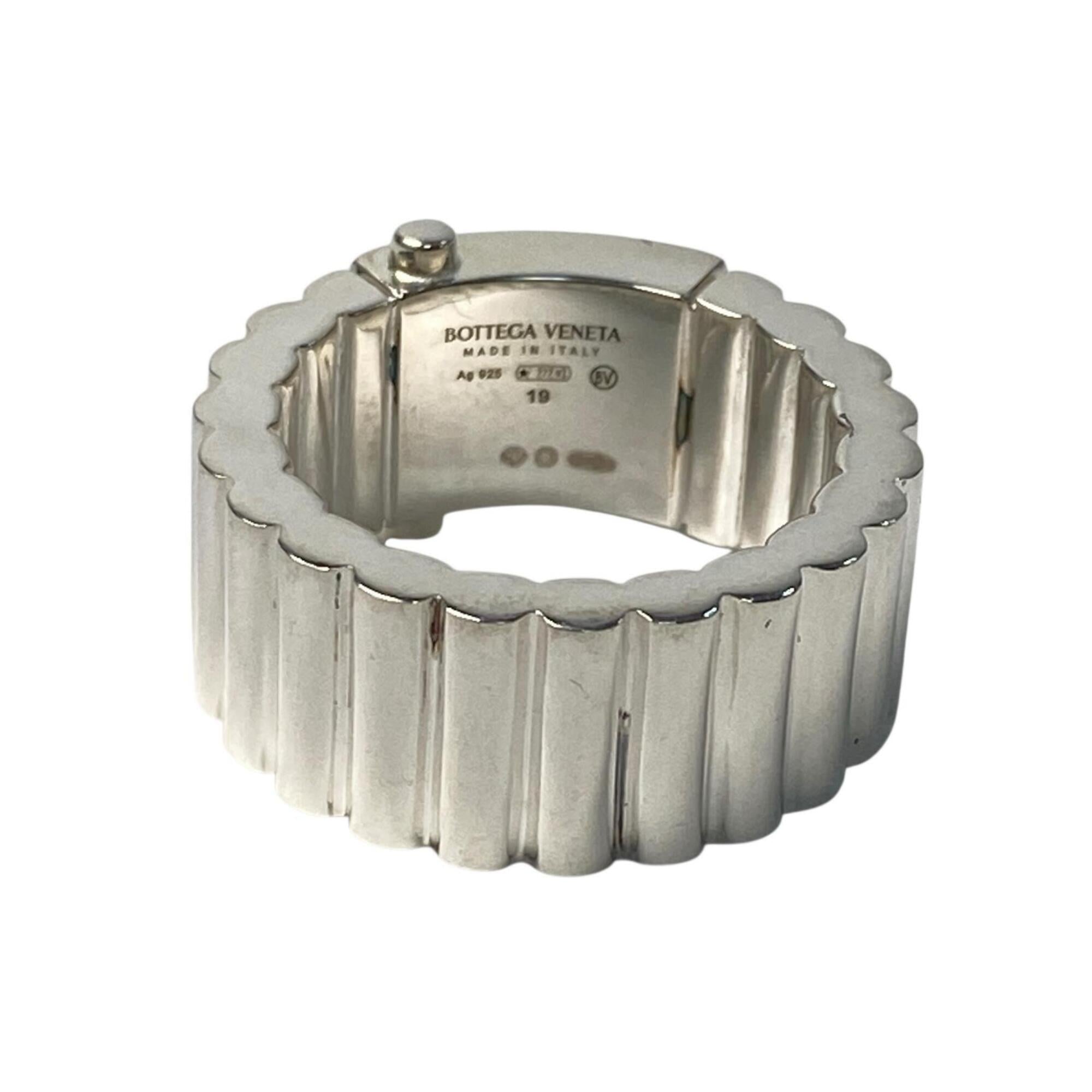 Bottega Veneta Silver Silver 925 Band Ring (Pre-Owned)