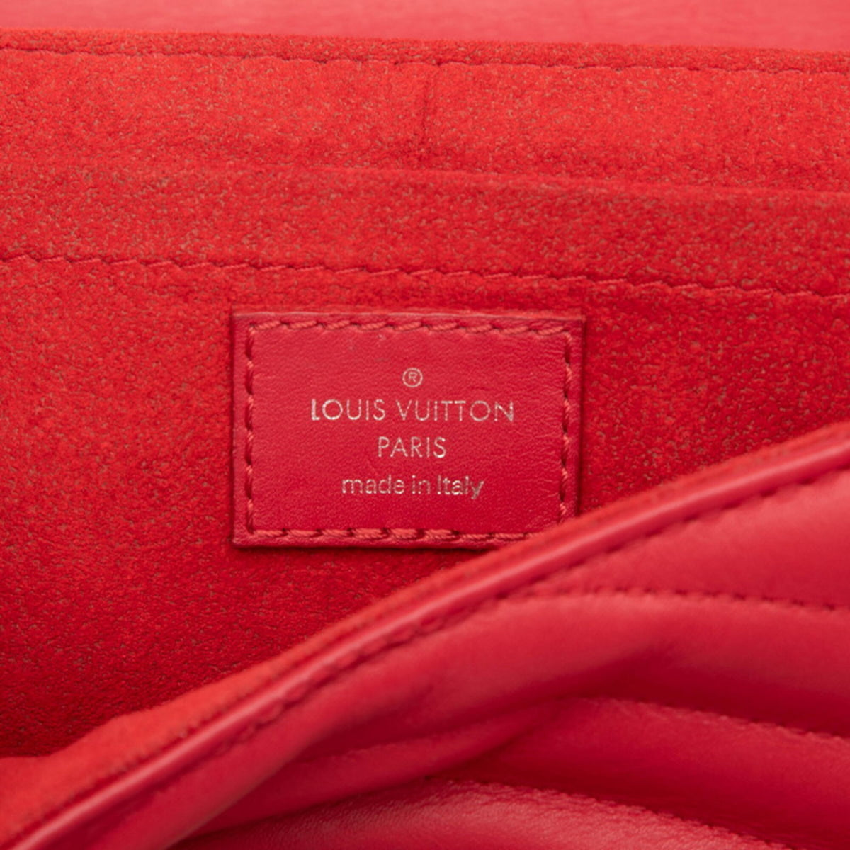 Louis Vuitton Red Color Leather Handbag Shoulder Bag (Pre-Owned)