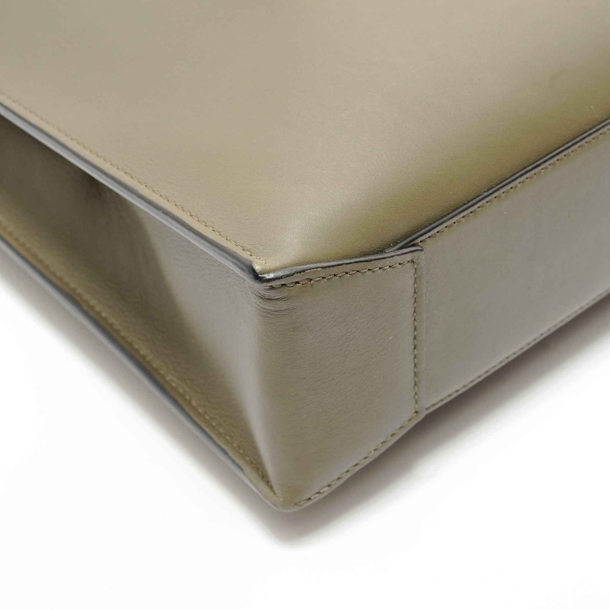 Loewe Khaki Tote Bag (Pre-Owned)