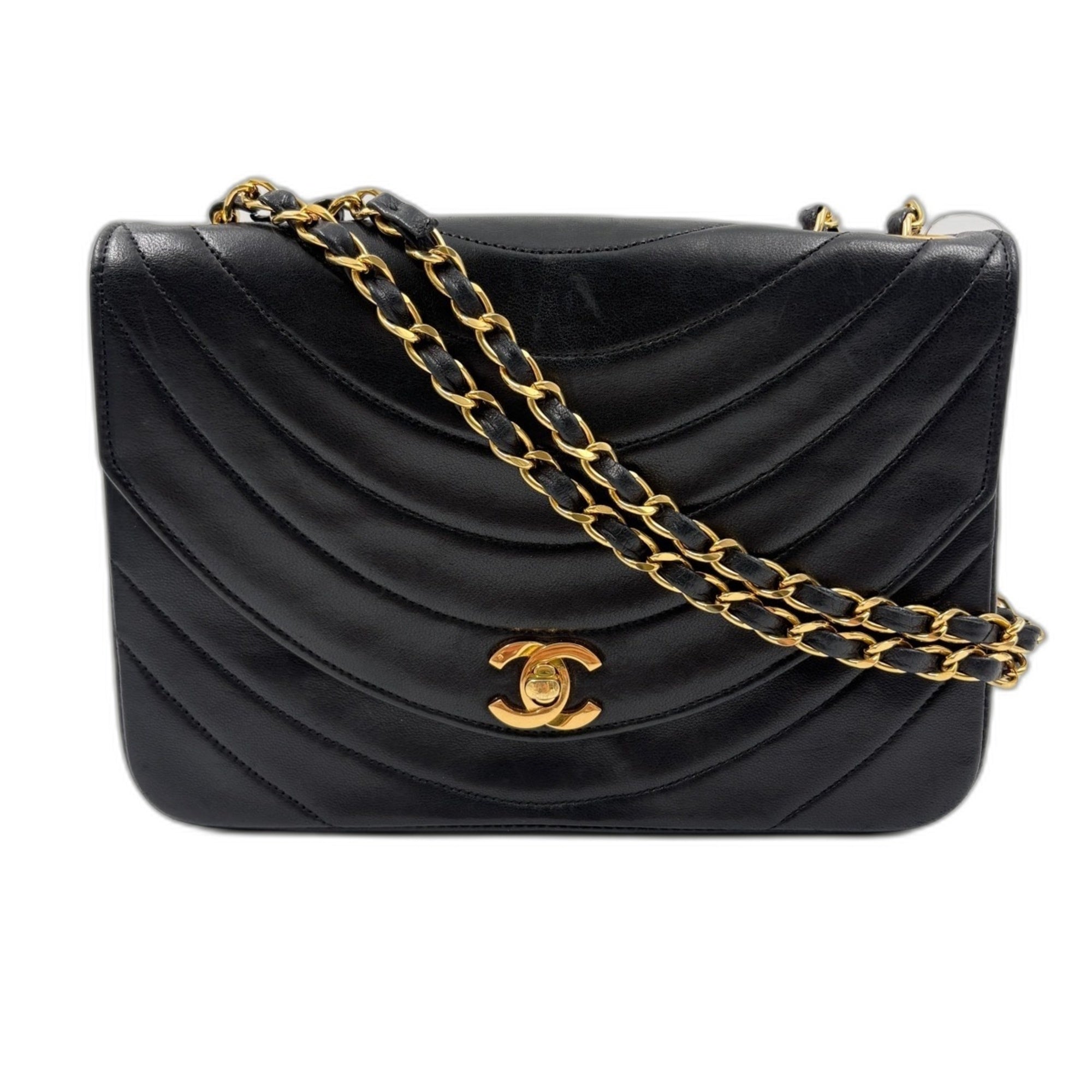 Chanel Black Handbag (Pre-Owned)